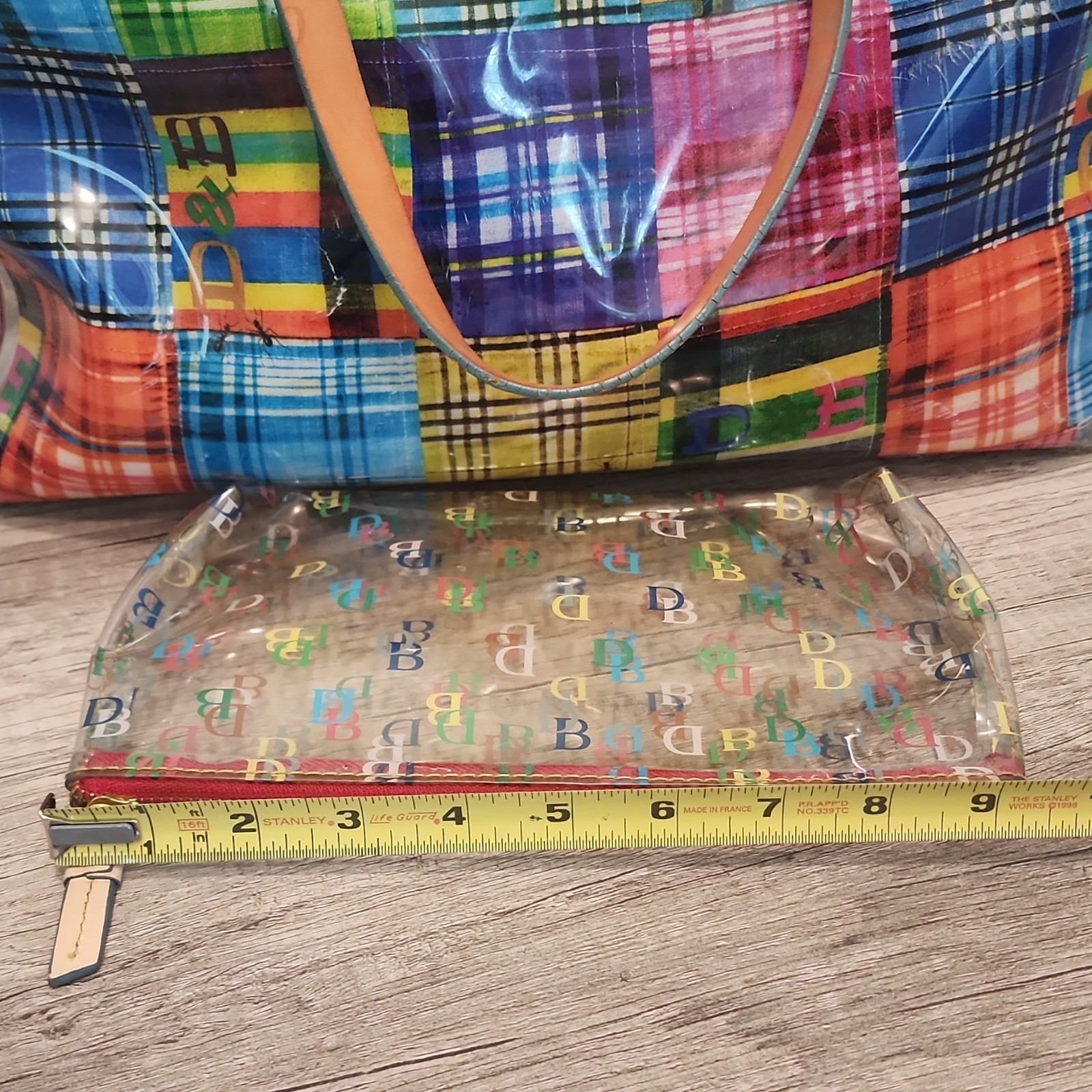 Dooney & Bourke Multicolor beach Tote Handbag vinyl with free pouch Rare Large
