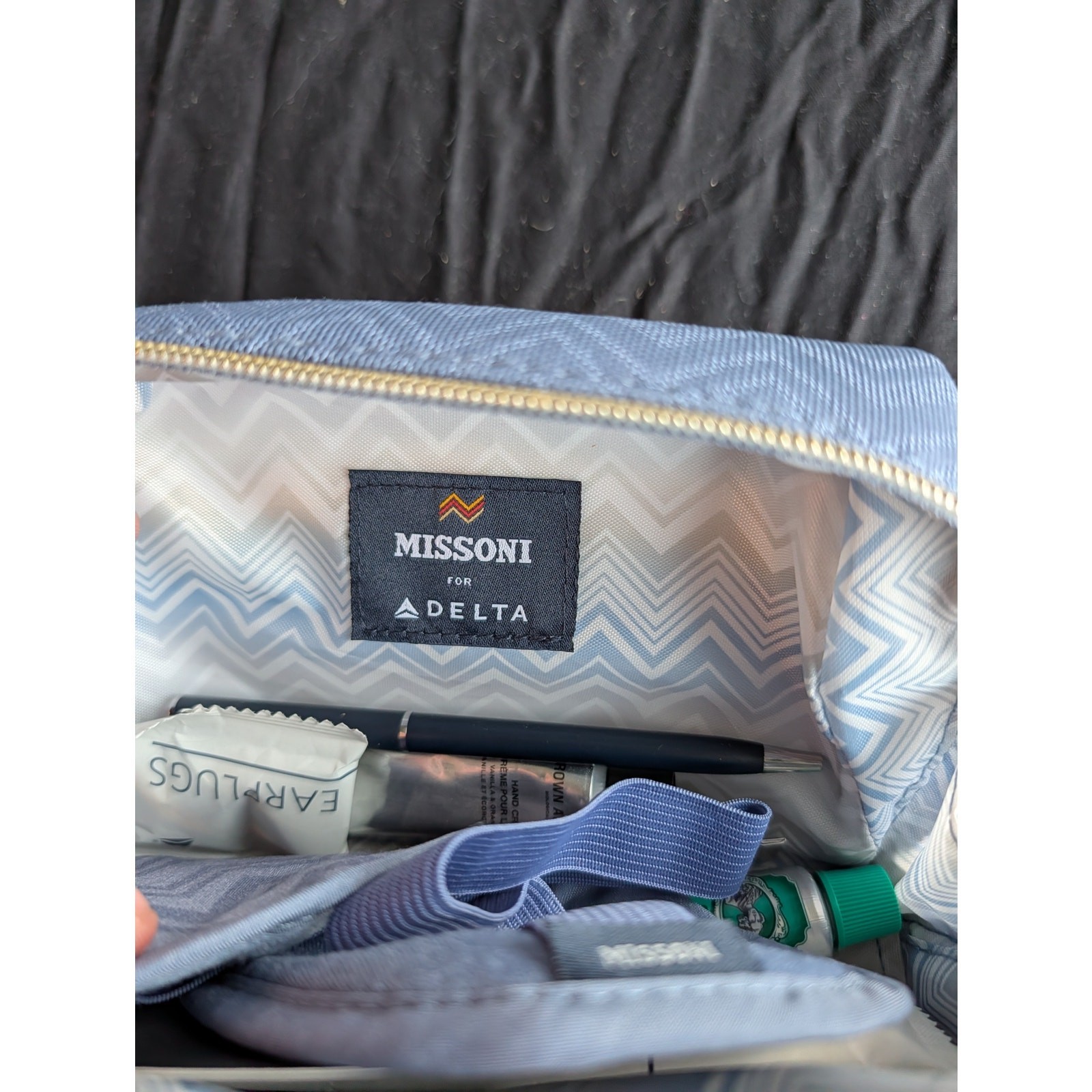 NEW Missoni for Delta One Amenity Kit Blue Travel Case Unopened Complete Set