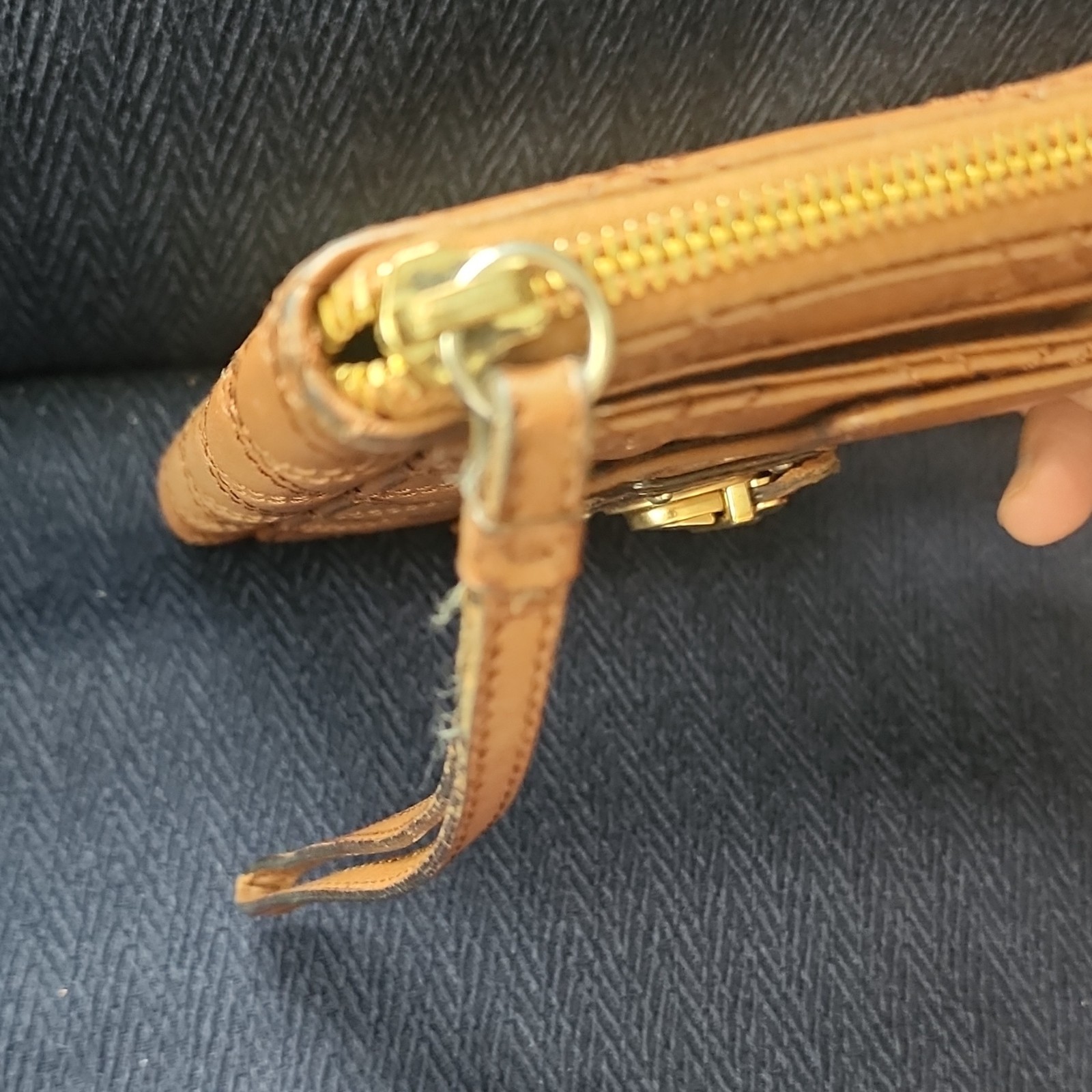 Marc Jacobs Brown Leather Wallet Zip Closure Credit Card Slots ITALY