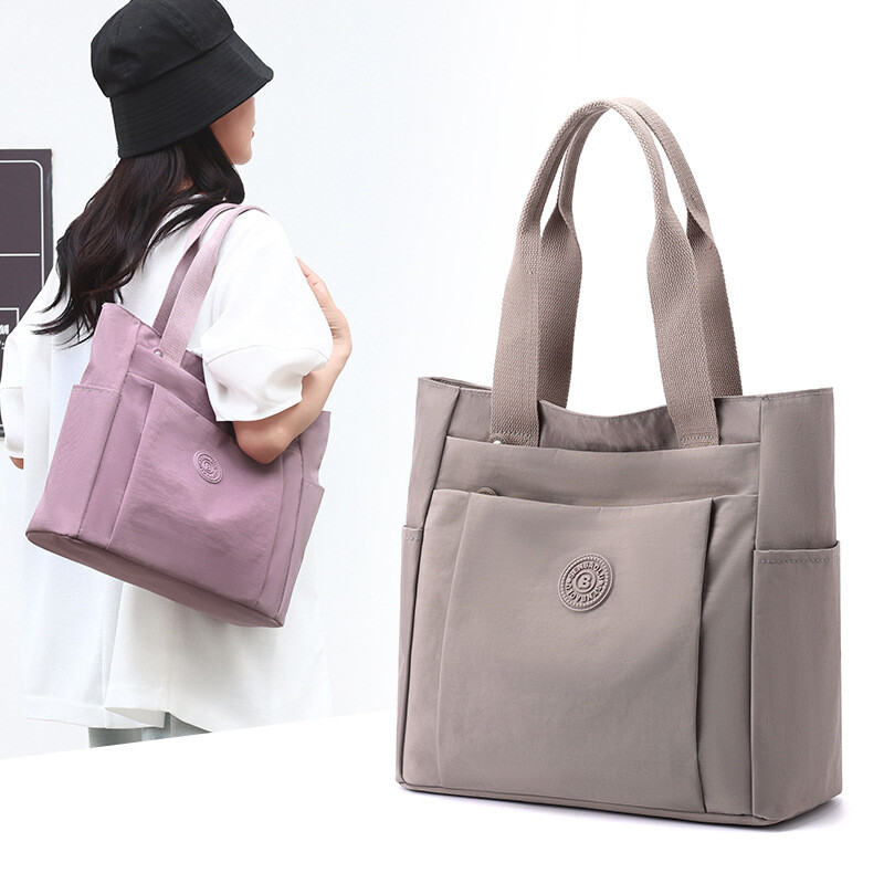 Casual women’s bag casual solid color nylon cloth shoulder portable mother bag