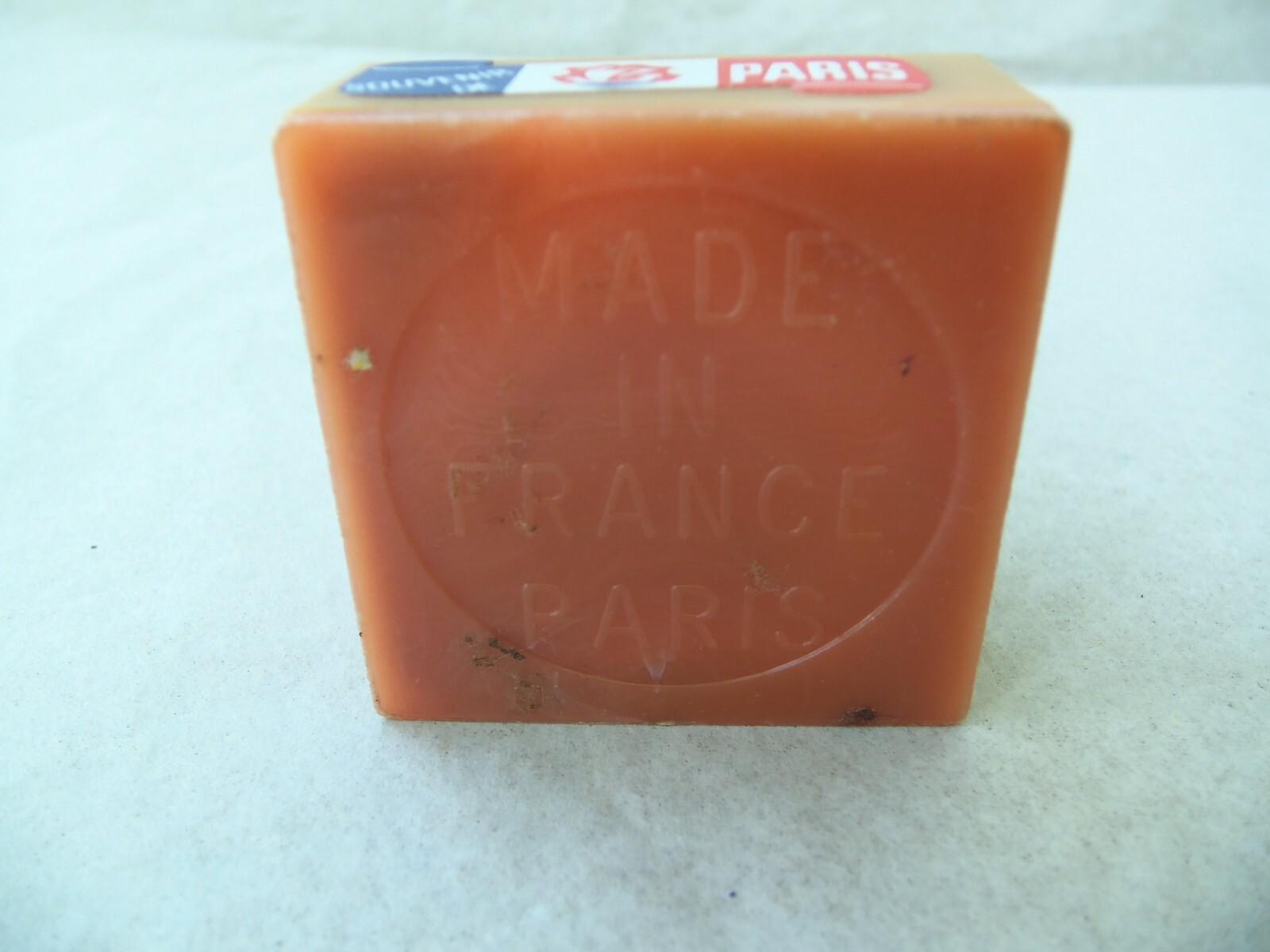 EIFFEL TOWER Souvenir from Paris France! GOLD COLOR PLASTIC! ON BASE! 4 1/4″