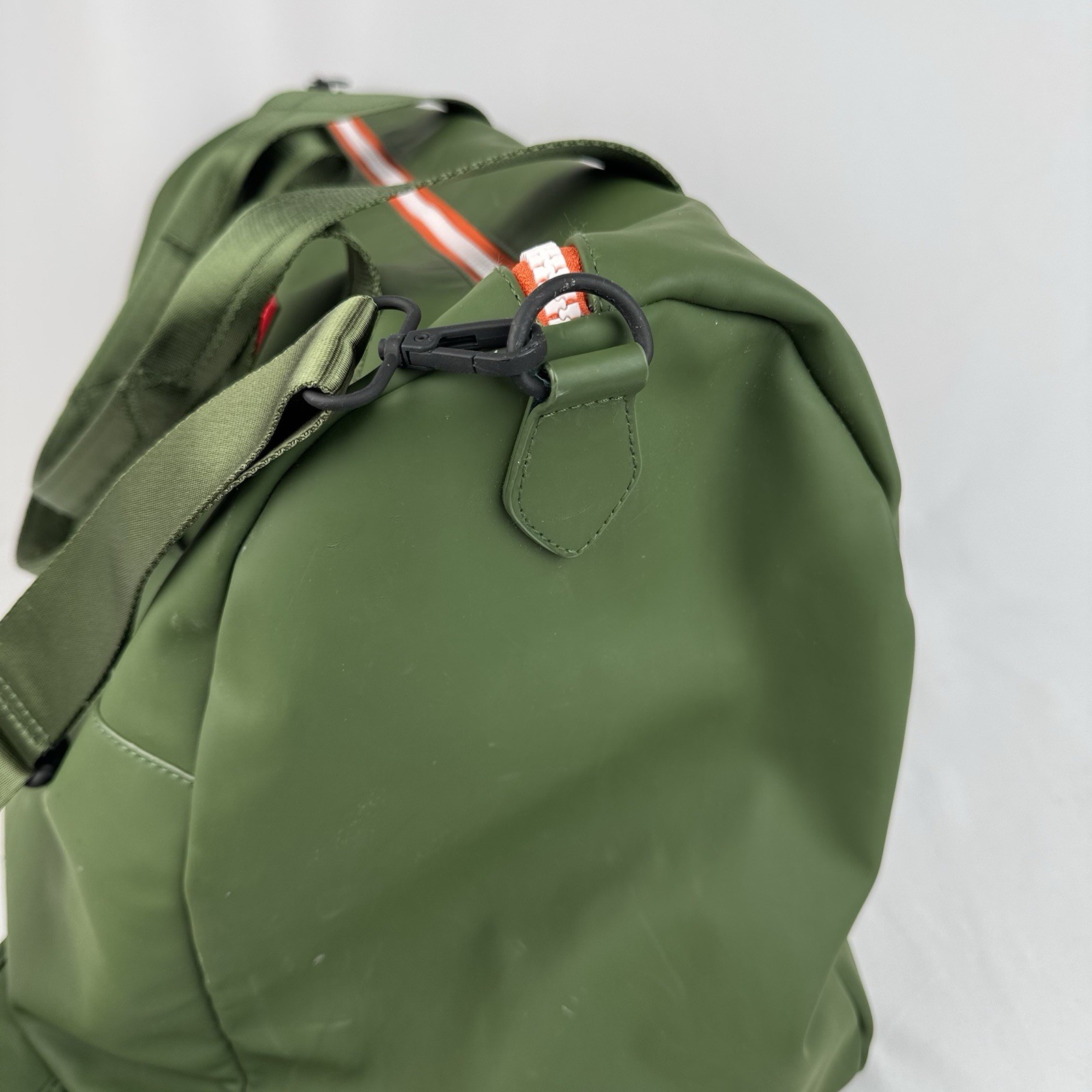 Hunter X Target Large Green Weekender Duffle Bag 20x14x10” Pockets PVC