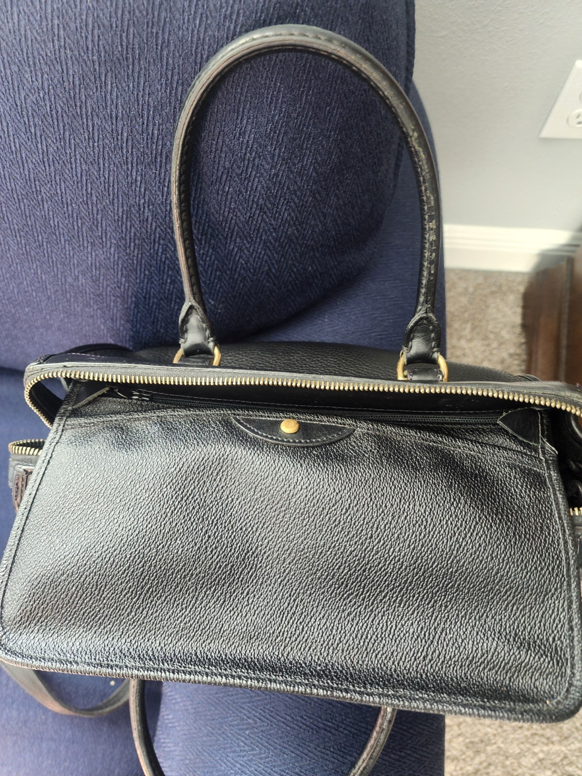 Dooney & Bourke Black Pebbled Satchel Bag with Detachable Strap, Zipper, Logo