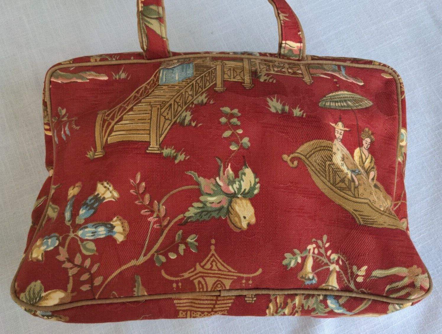 Modella 14″ Lrg Toiletry Travel Bag Organizer Red Gold Fabric Pagoda Asian Scene