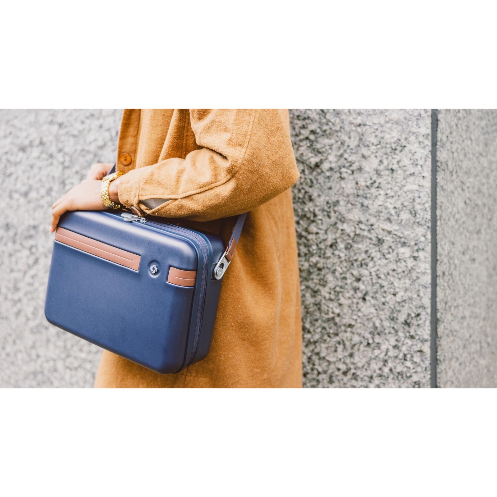 Samsonite Virtuosa Hardside Train Case, Crossbody Travel Makeup Case with Rem…