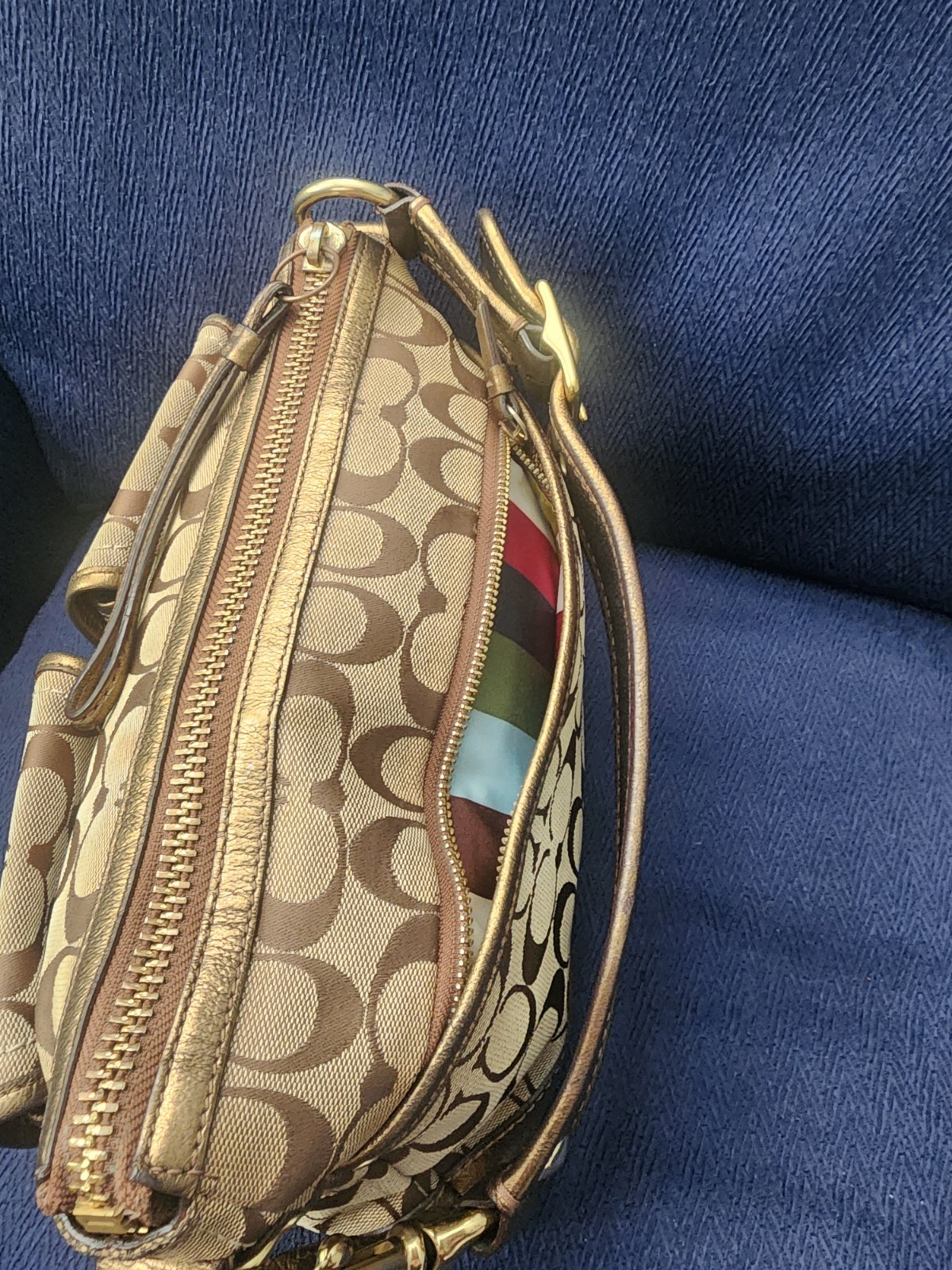 Vtg Rare Metallic Signature Coach Shoulder/Handbag Legacy