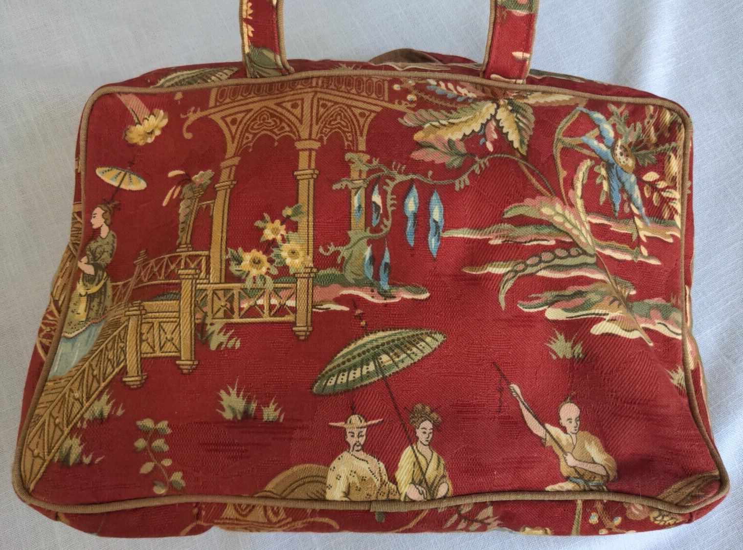 Modella 14″ Lrg Toiletry Travel Bag Organizer Red Gold Fabric Pagoda Asian Scene