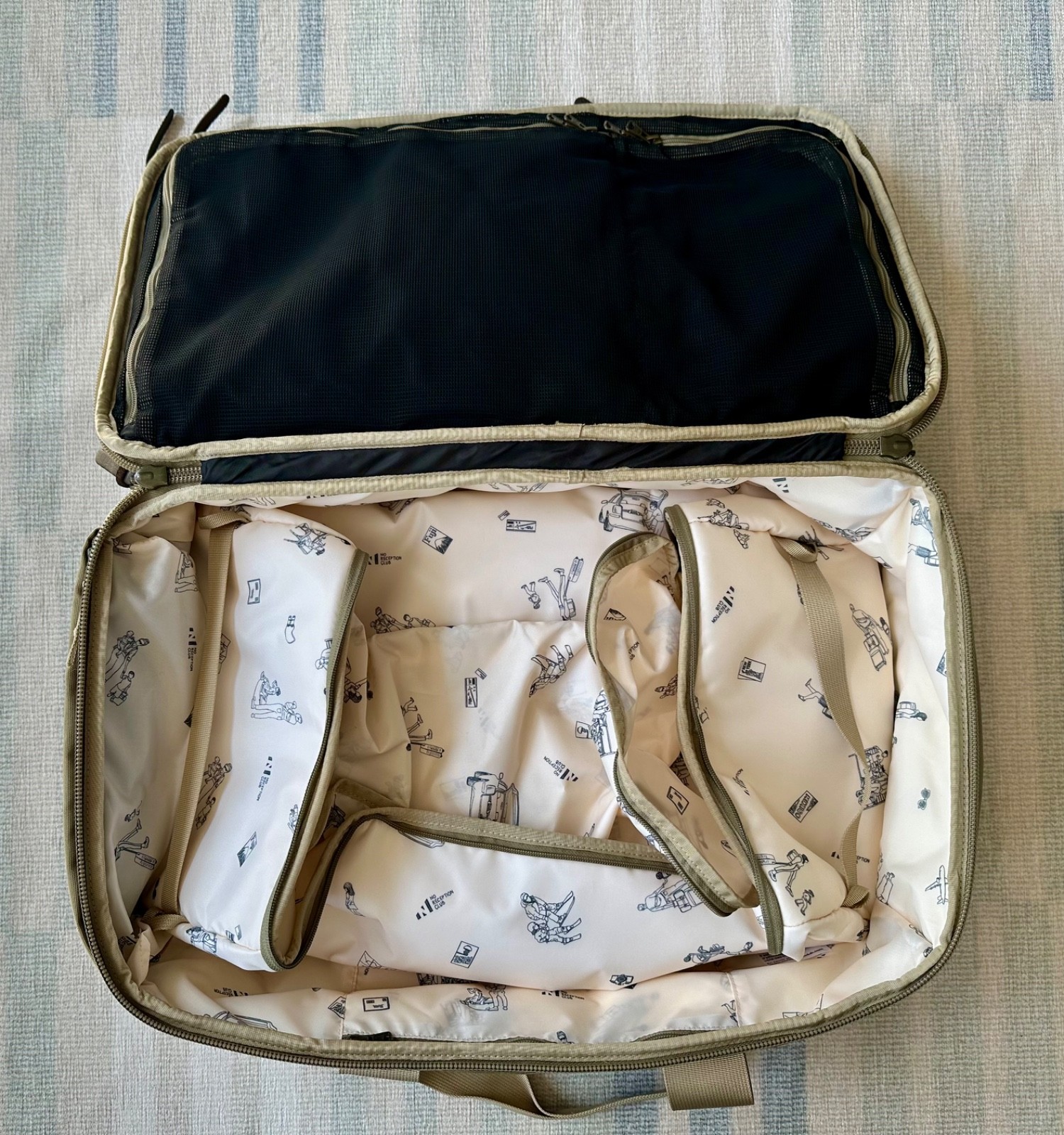 No Reception Club – The Hideaway Carry-On Duffel – Ofter sold out or waitlisted