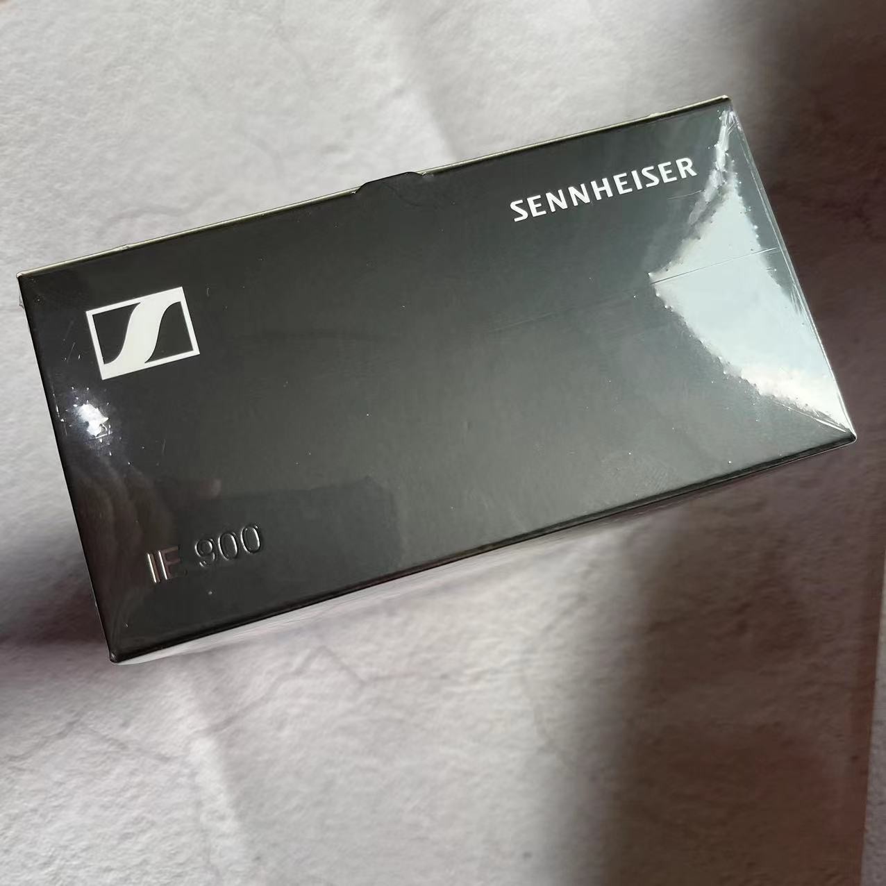 Sennheiser IE 900 Audiophile in-Ear Monitors – TrueResponse Transducers with X3R