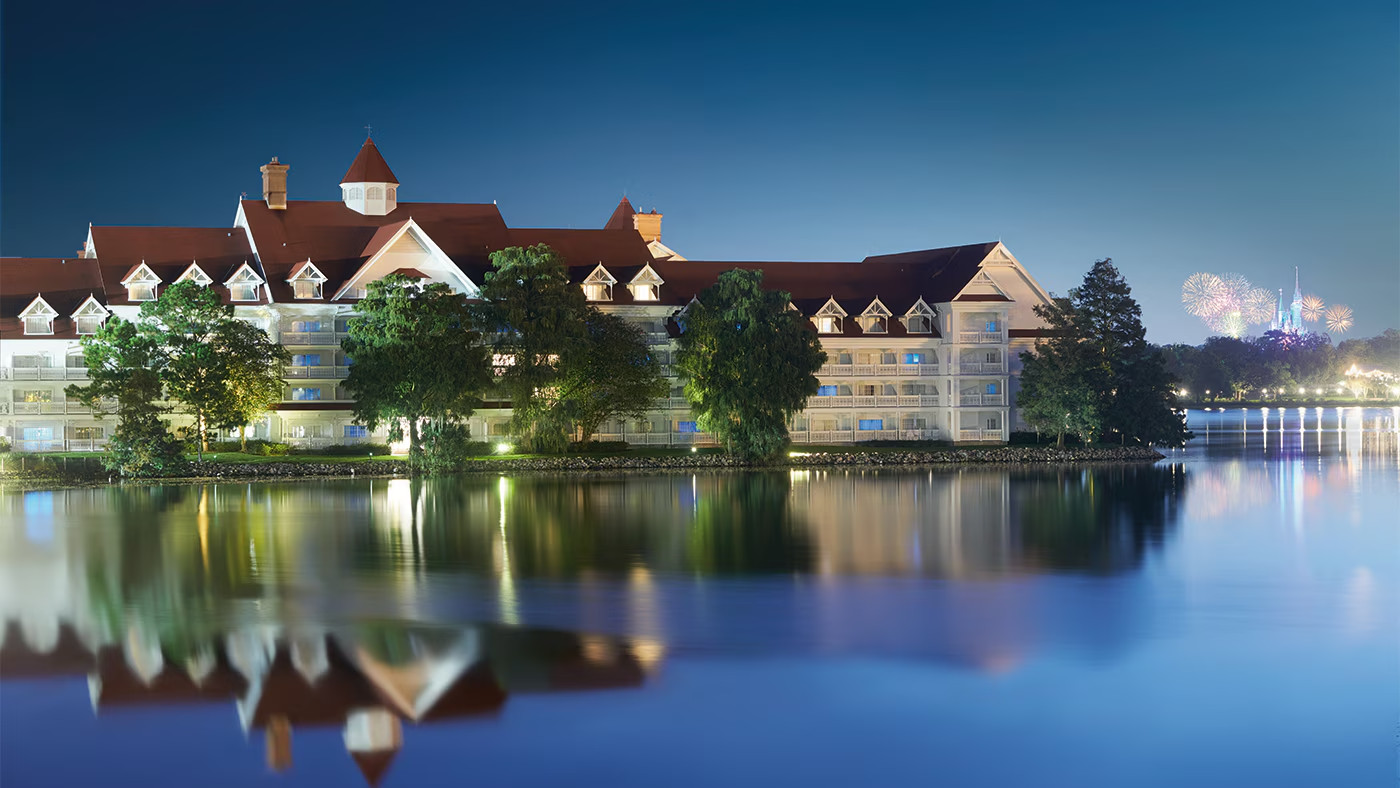 Travel and Stay right where the magic happens — at Disneyland and Disney World