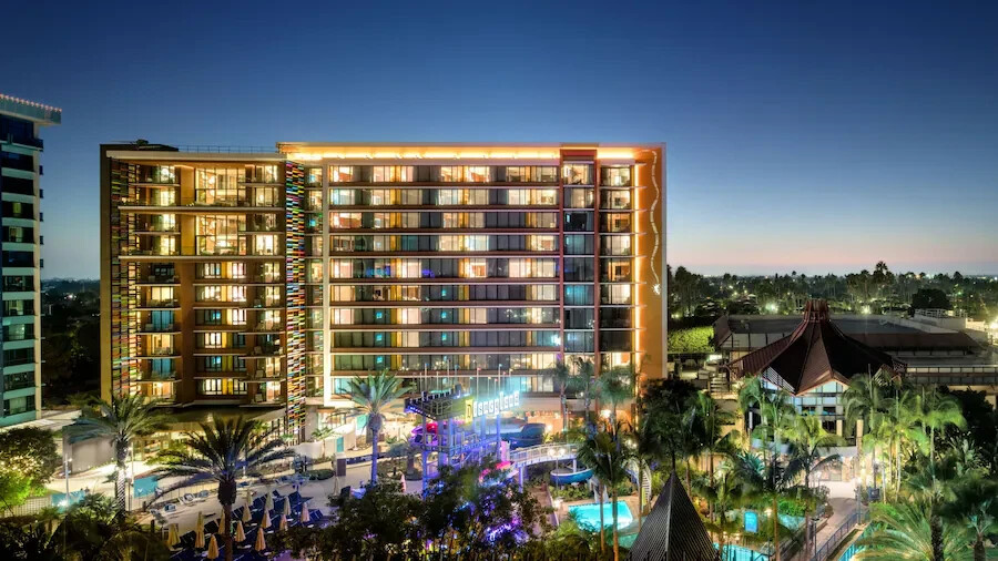 Travel and Stay right where the magic happens — at Disneyland and Disney World