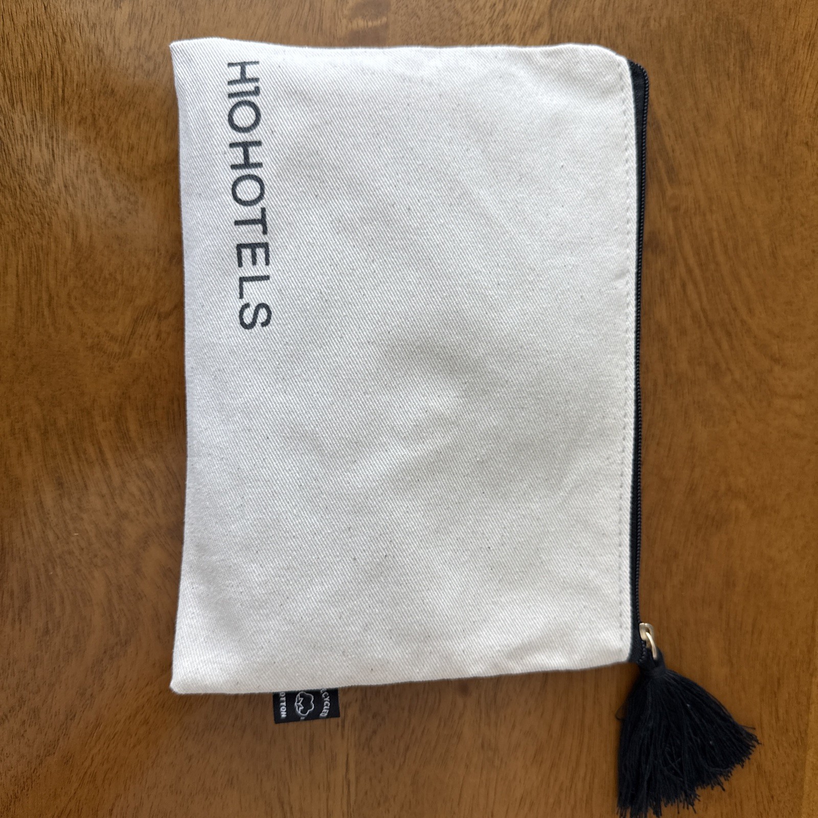 H10 HOTELS Venice, Italy ~Amenity Kit Toiletries Travel Bag