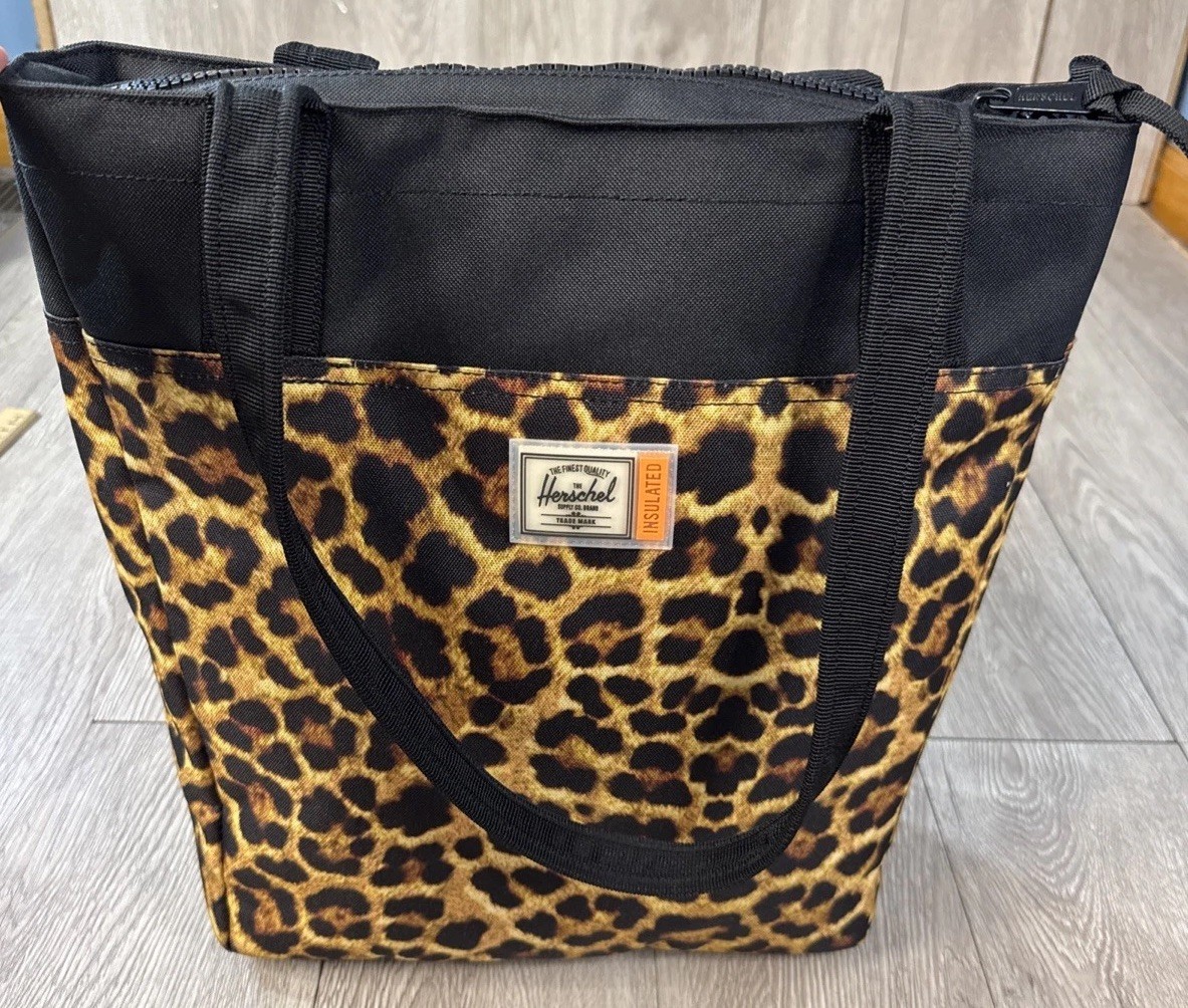 HERSCHEL SUPPLY CO. ALEXANDER ZIP SMALL LEOPARD BLACK Insulated Tote 14.5L NWOT