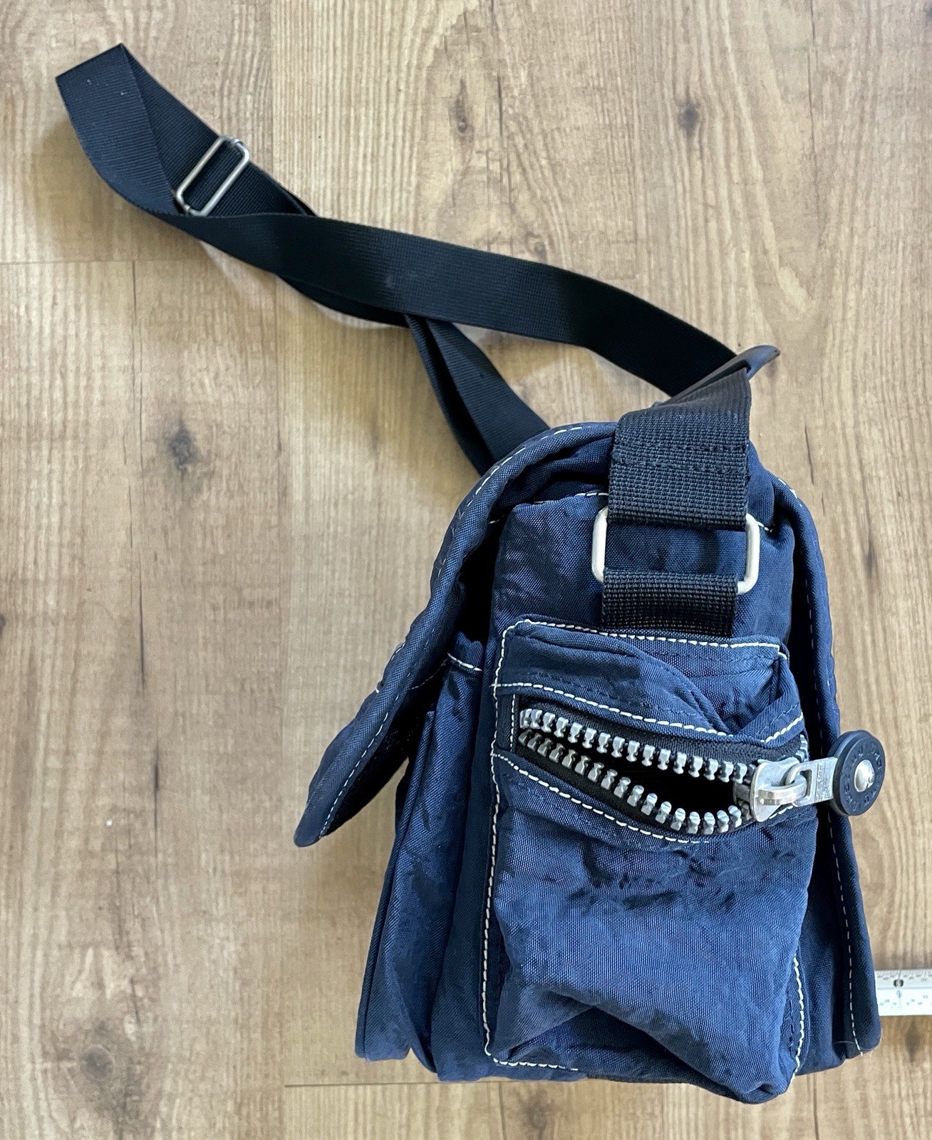 Casting Blue Nylon Camera Bag Medium 3 Divider Outside Pockets Zipper Cross Body