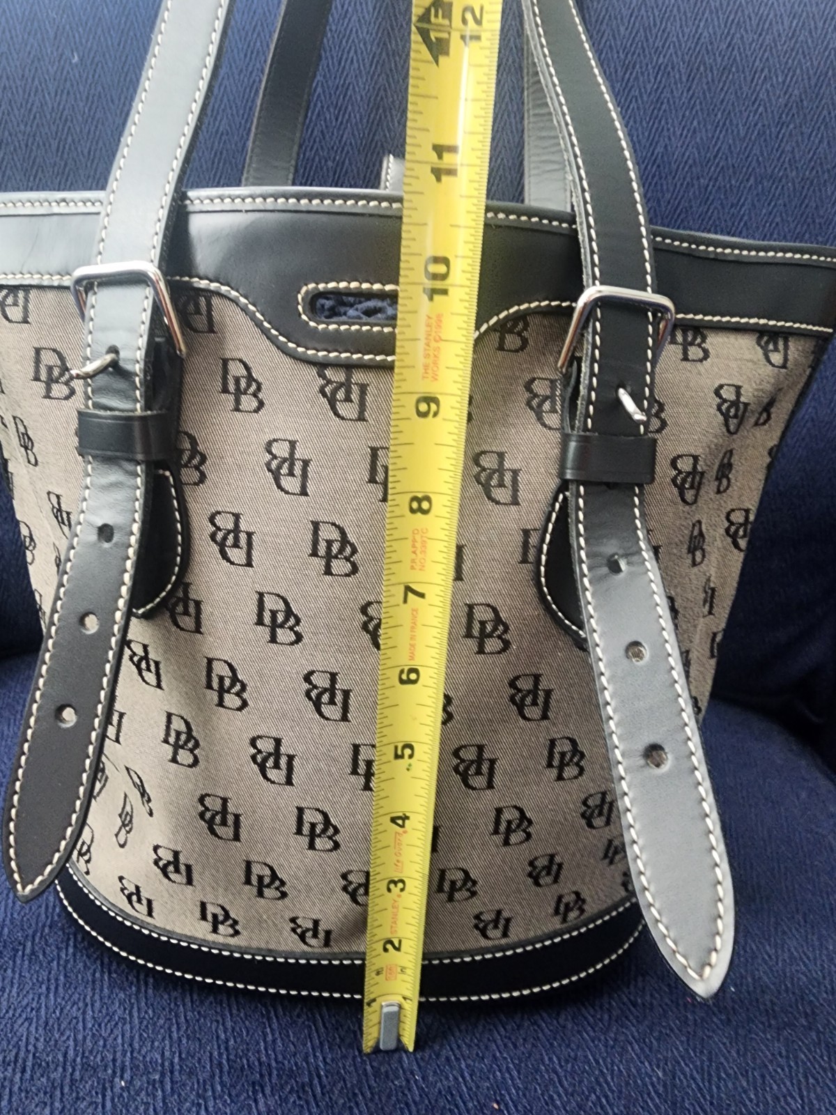 Dooney & Bourke DB Logo Black Double Handle Purse Shoulder bag