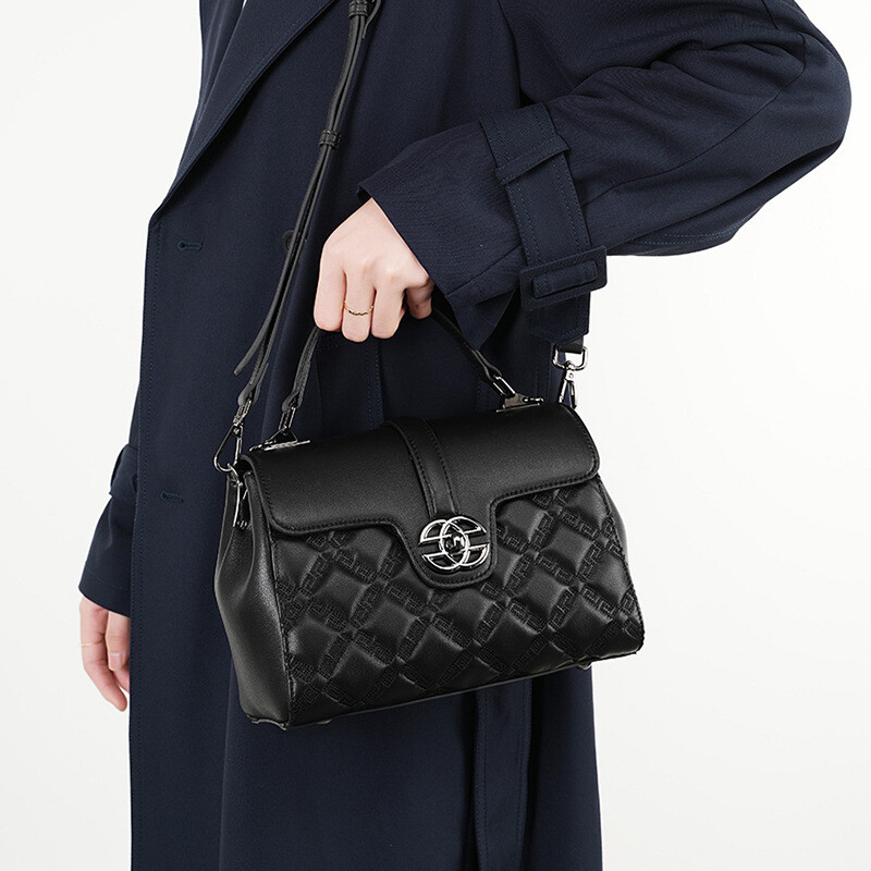 Bag Women’s New Commuter Leather Women’s Bag Large Capacity Mom Bag