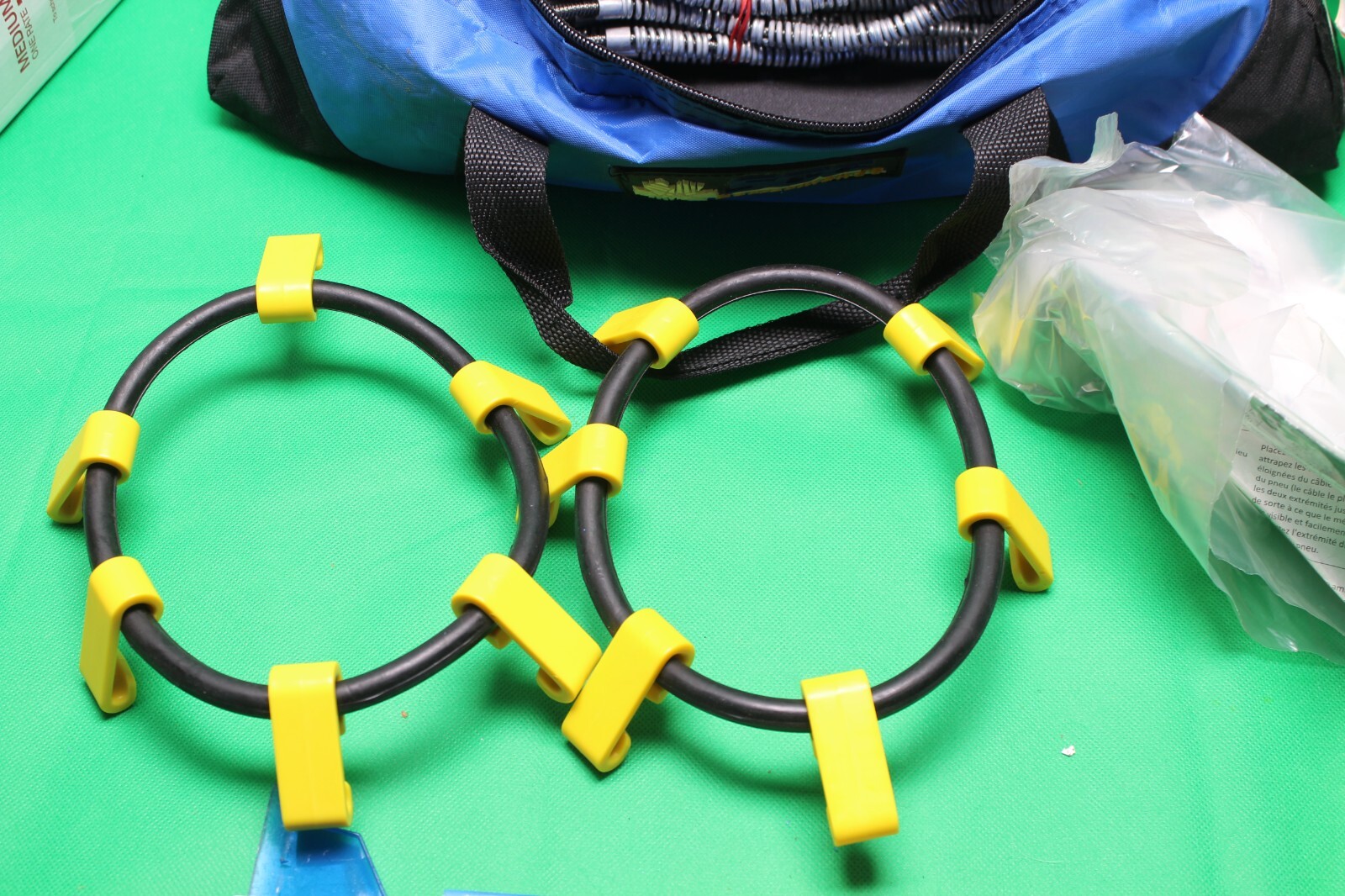 NEW snow Chains SZ 127 Super Z6 Snow/Ice Cable Tire Chains SZ127 Complete