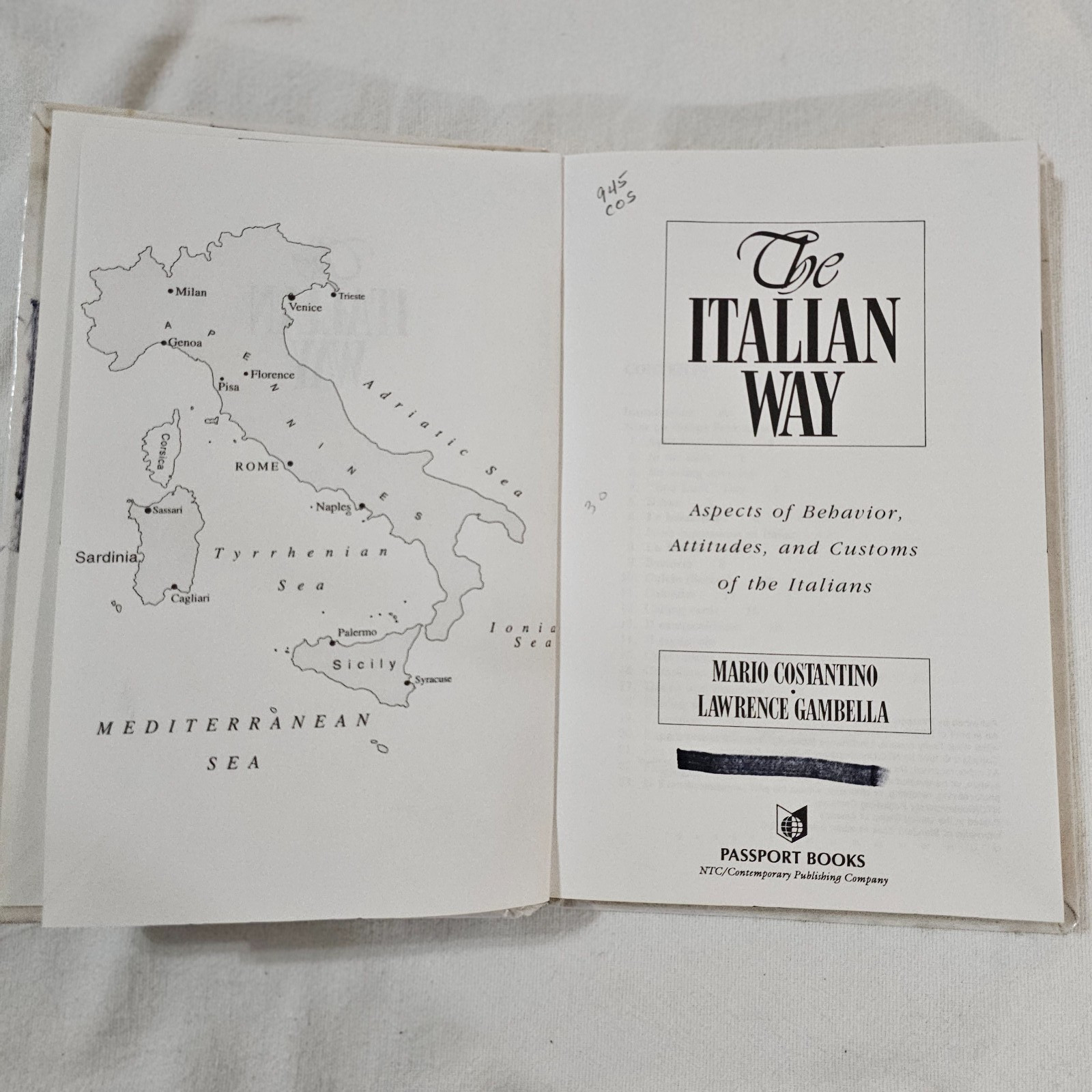 The Italian Way by Costantino & Gambella Customs & Culture of Italians Book