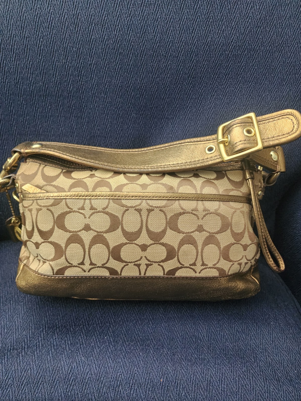 Vtg Rare Metallic Signature Coach Shoulder/Handbag Legacy