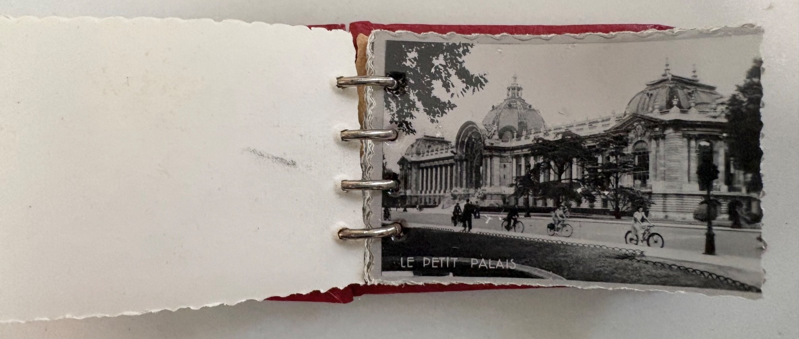 WWII VINTAGE FRANCE 1940’S FAMOUS PHOTOS Unique Mini Book-WarTime Black/white