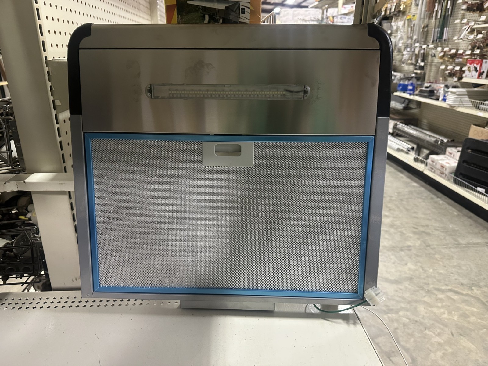 P#: Swing Flat 20″ .. RVStove Hood Vent (ST)