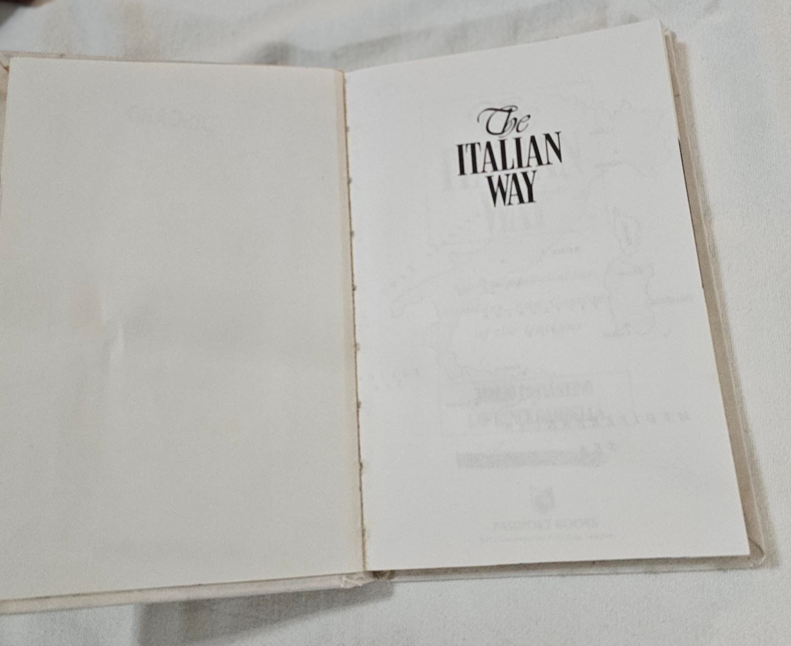 The Italian Way by Costantino & Gambella Customs & Culture of Italians Book