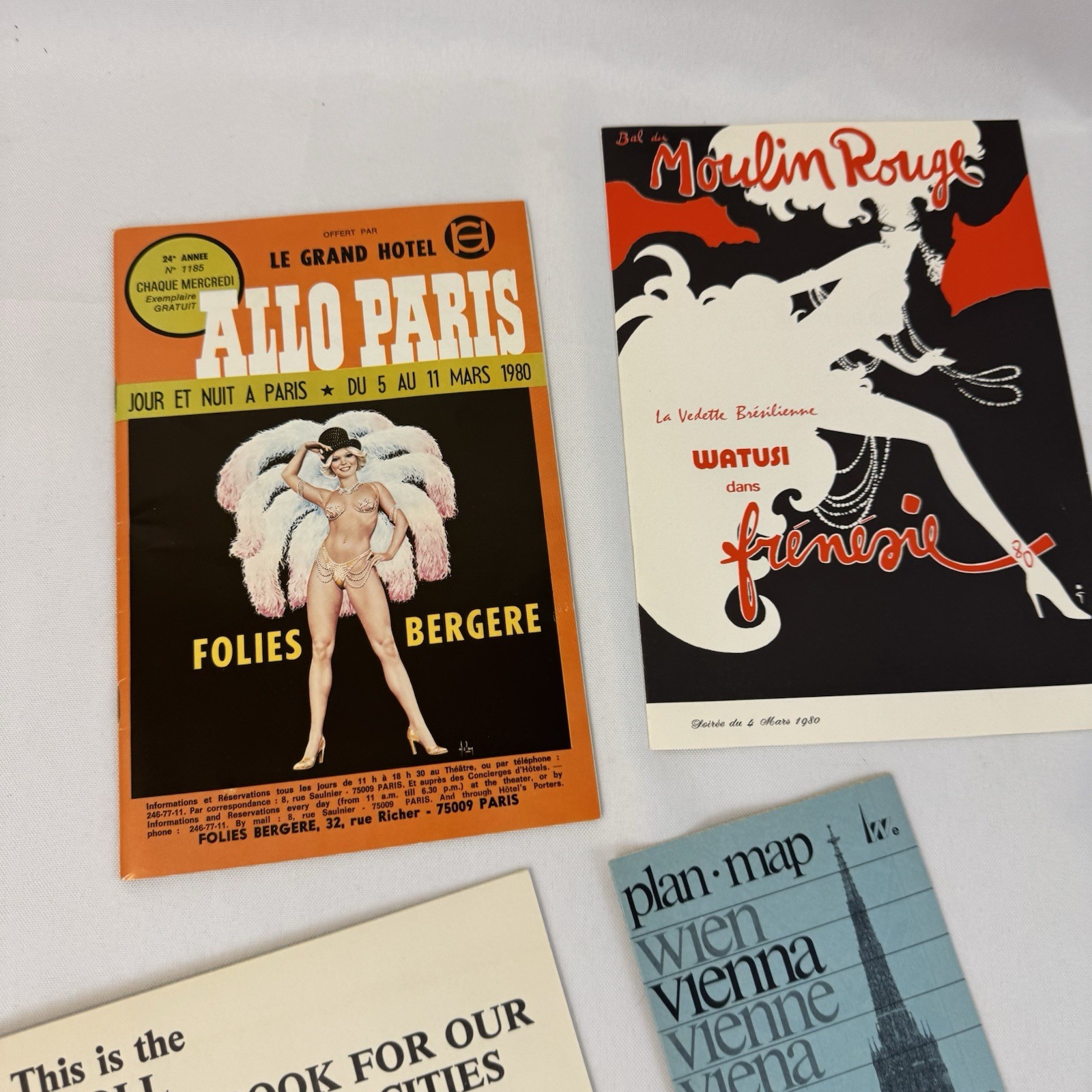 1979 Knollworld “Tale of Three Cities” Winners Travel Kit Paris Vienna Brochures