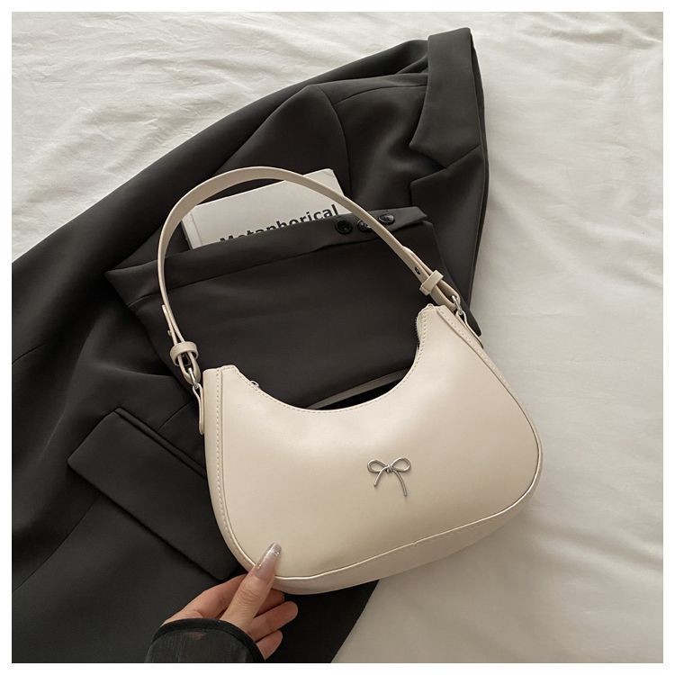 women in fashion online celebrity high-end bags for niche design crossbody bags