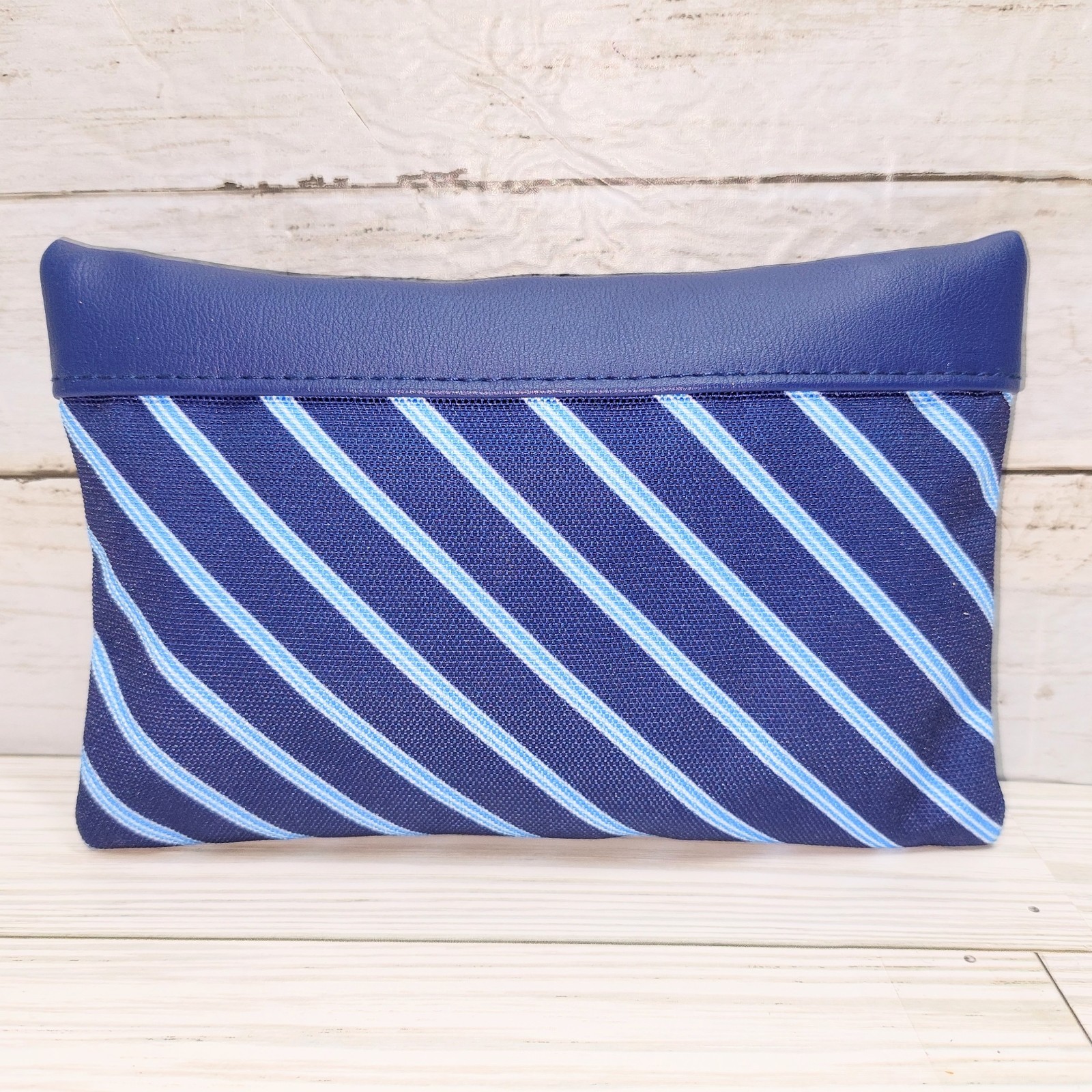 United Airlines Brooks Bros 1stClass Blue Zip Full Ammenity Travel Pouch/Kit NEW