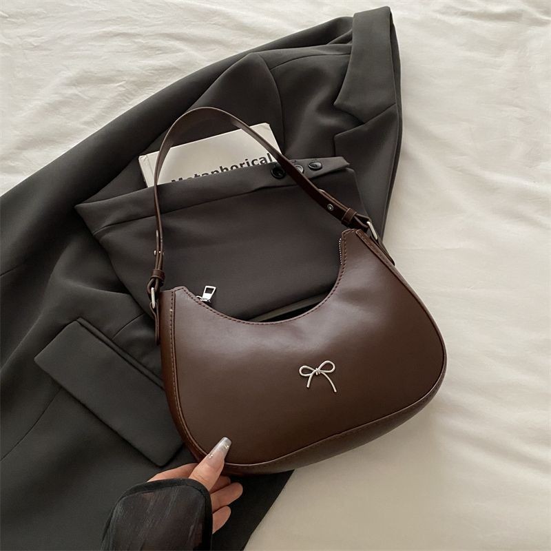 women in fashion online celebrity high-end bags for niche design crossbody bags