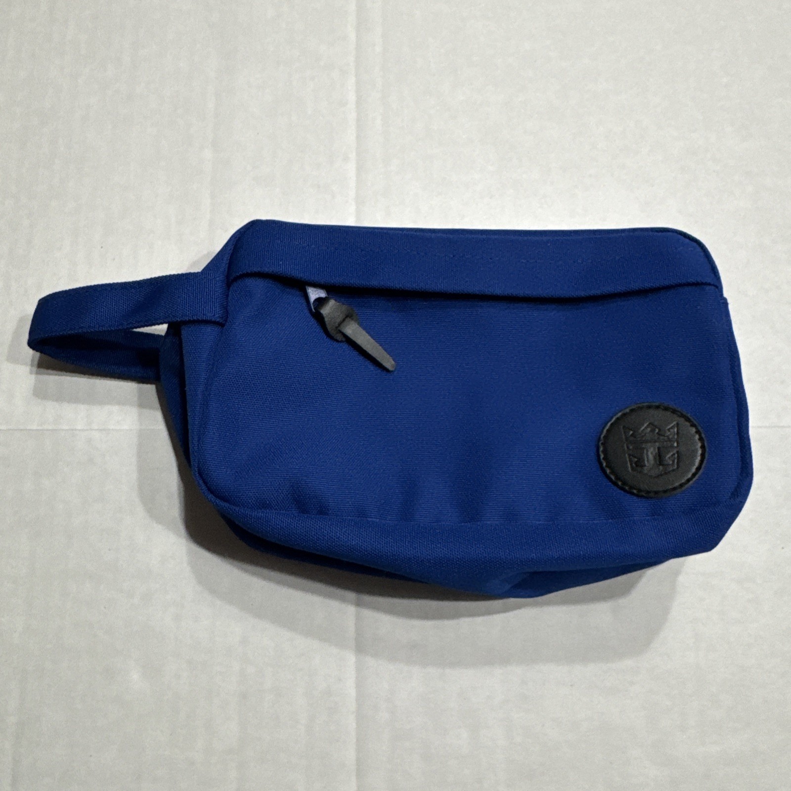 Royal Caribbean Royal Blue Travel Bag Zipper Closure Outside Zip Pocket New!