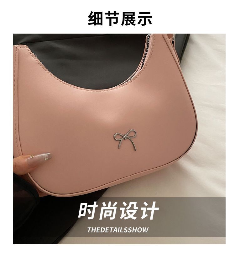women in fashion online celebrity high-end bags for niche design crossbody bags