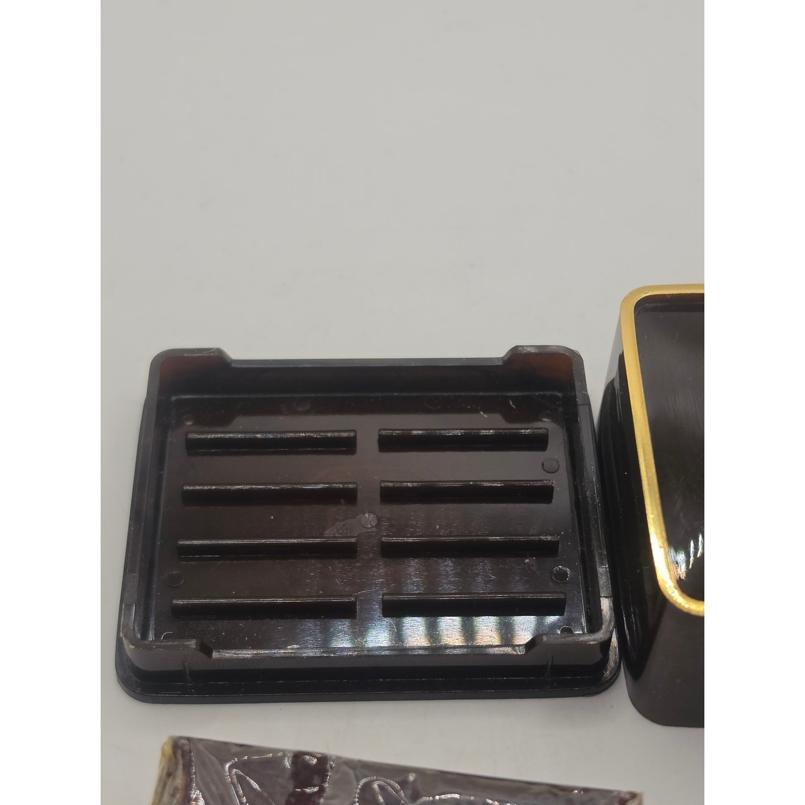 Neutrogena Travel Size Glycerin Soap & Travel Case Sealed Vintage 1.4oz
