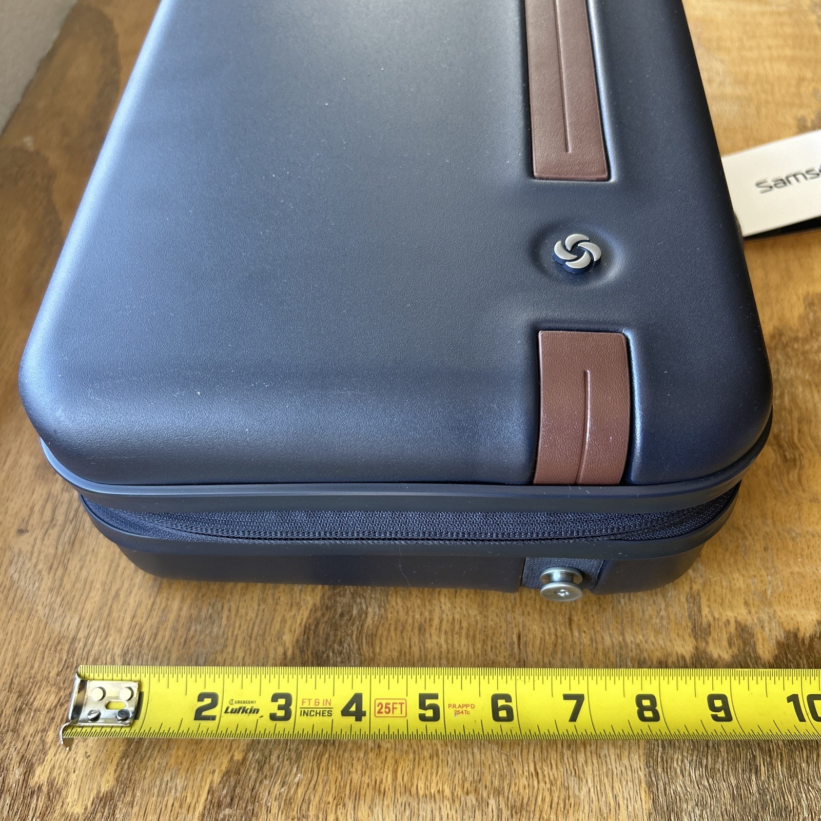 Samsonite Virtuosa Hardside Train Case Crossbody Travel Strap Makeup Sling Bag