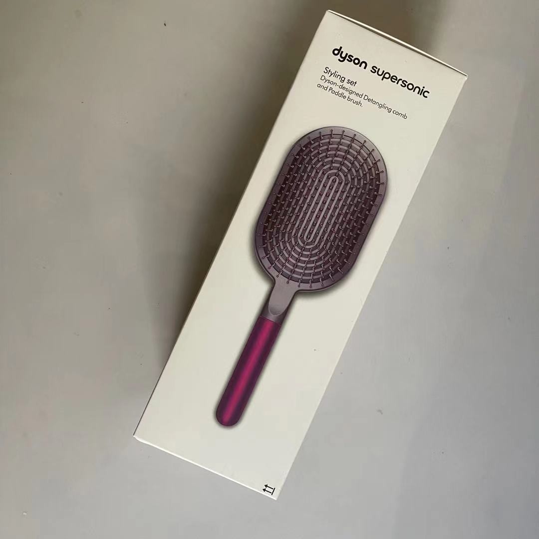 New Supersonic Styling Set; Detangling Comb and Paddle Brush 969747-01