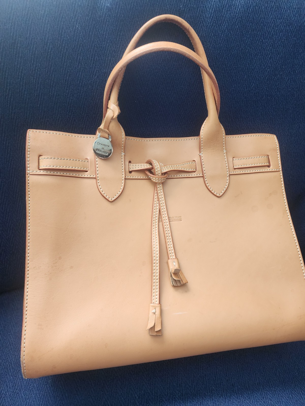 Dooney & Bourke Tan Satchel Top Handle Bag Double Handles Alto Italy