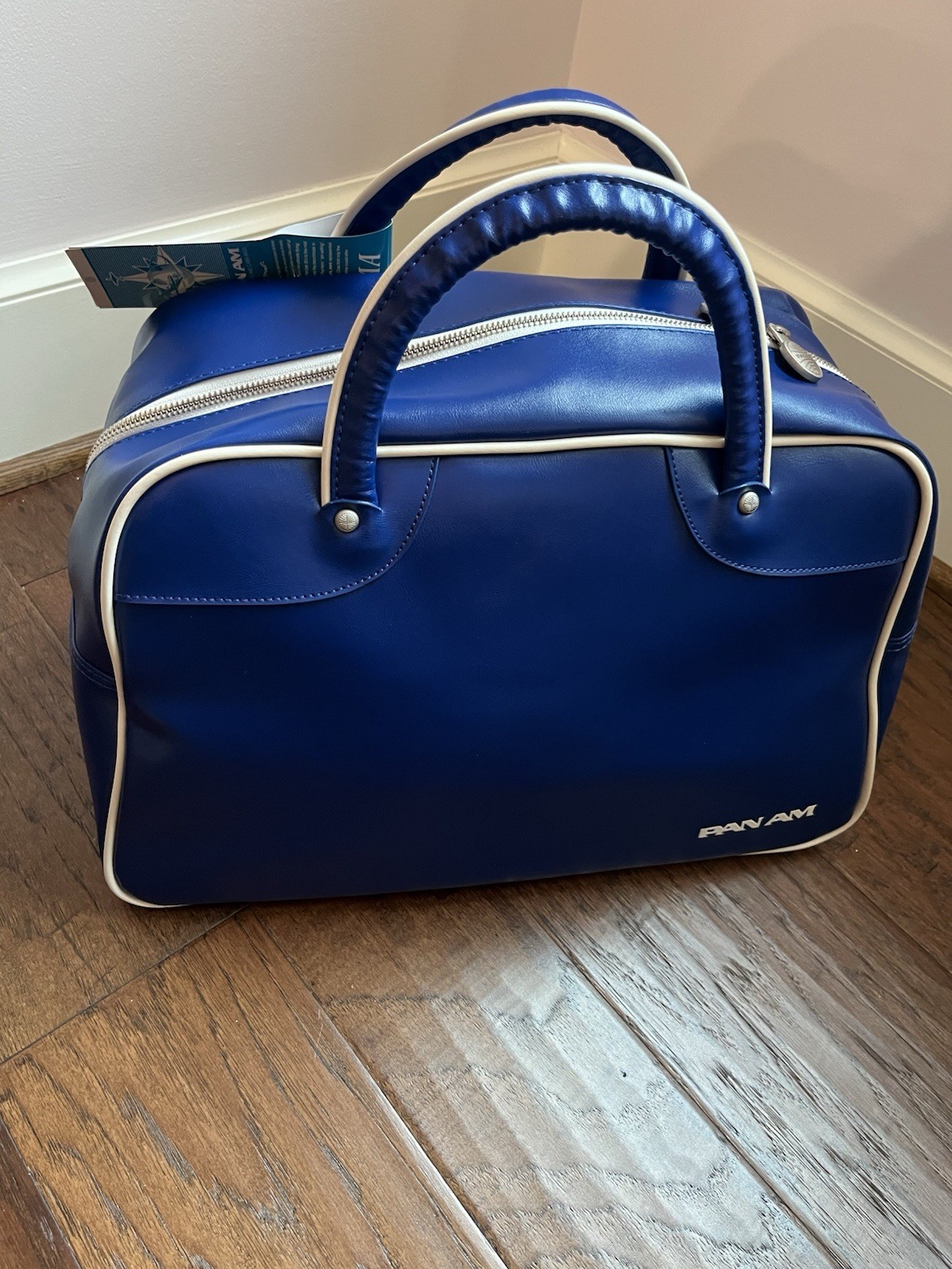 PAN AM Explorer Bag, Original. Certified Vintage Style, Pan Am Blue, NWT