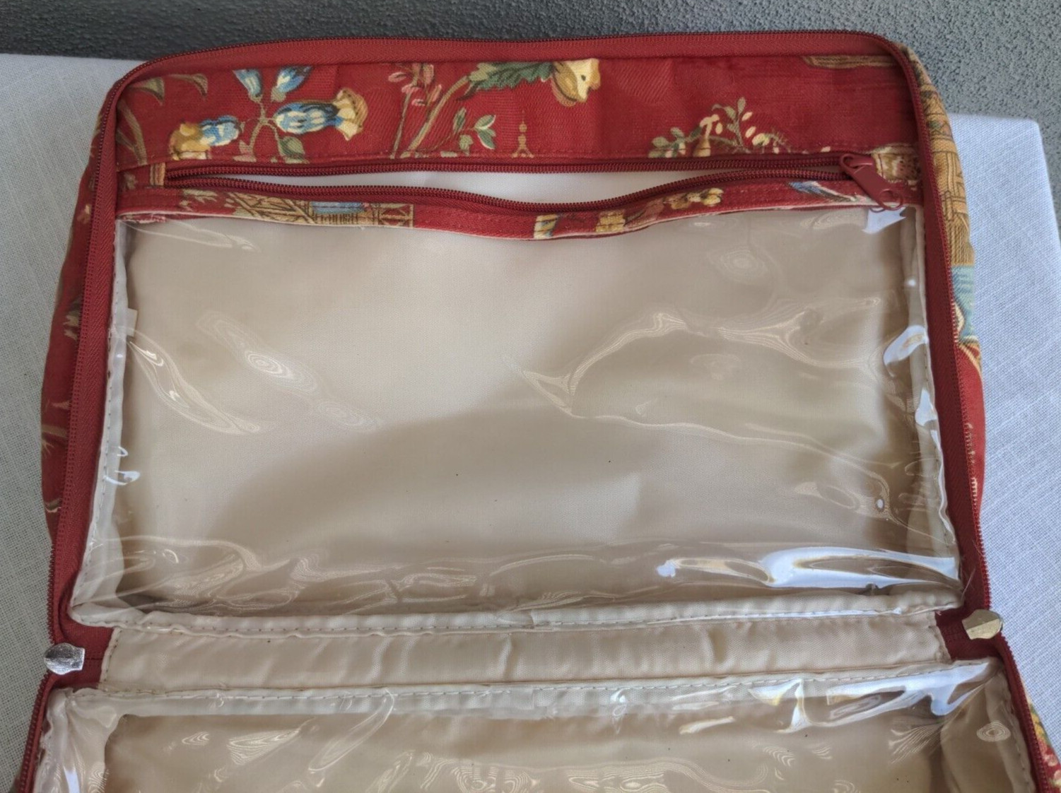 Modella 14″ Lrg Toiletry Travel Bag Organizer Red Gold Fabric Pagoda Asian Scene