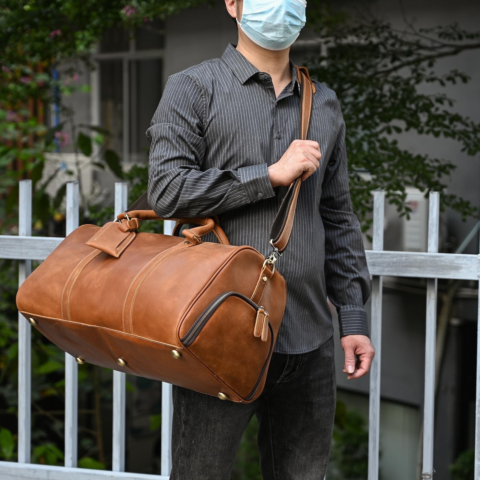 Leather Duffel Bags for Men and Women, 20 Inch Full Grain Leather Travel Over…