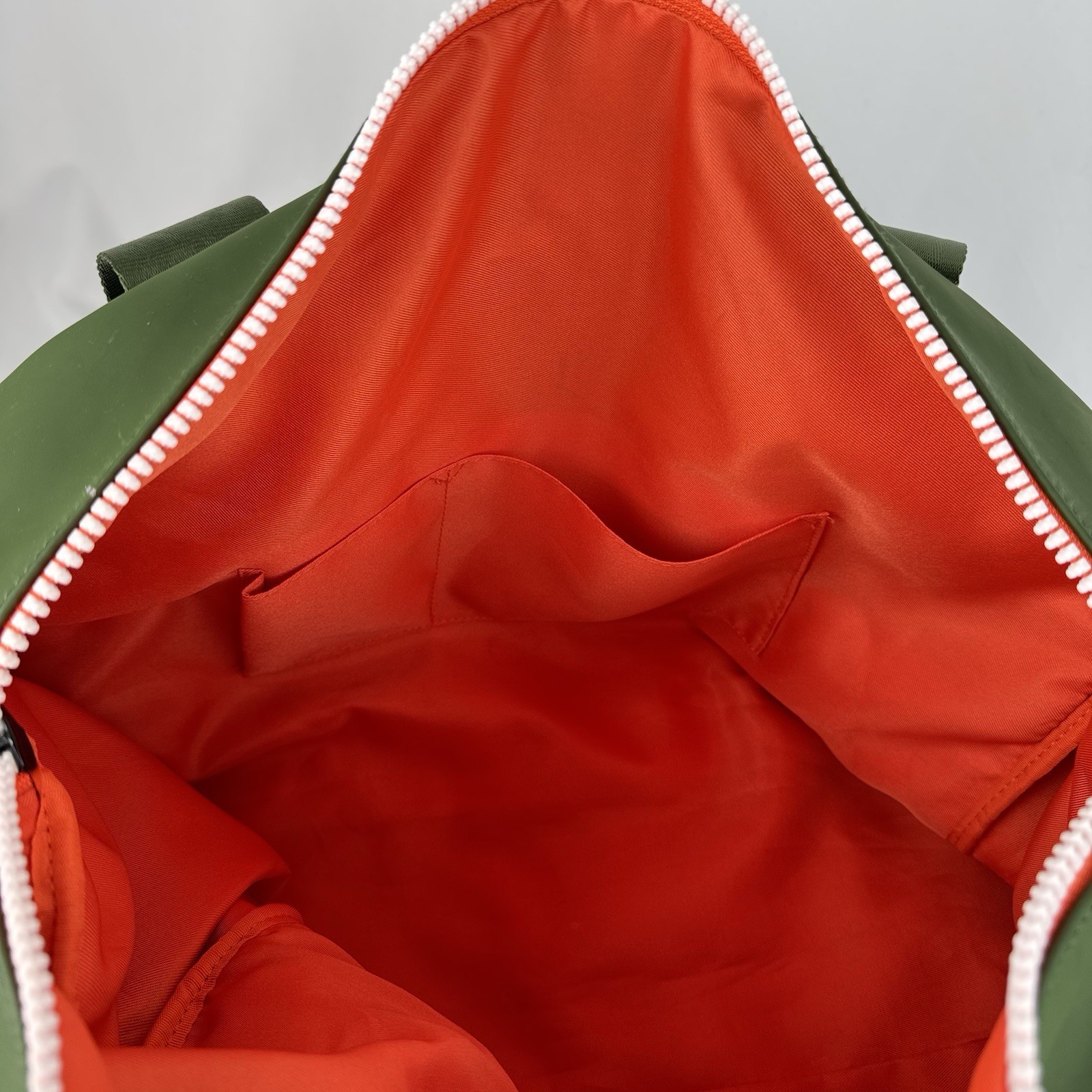 Hunter X Target Large Green Weekender Duffle Bag 20x14x10” Pockets PVC