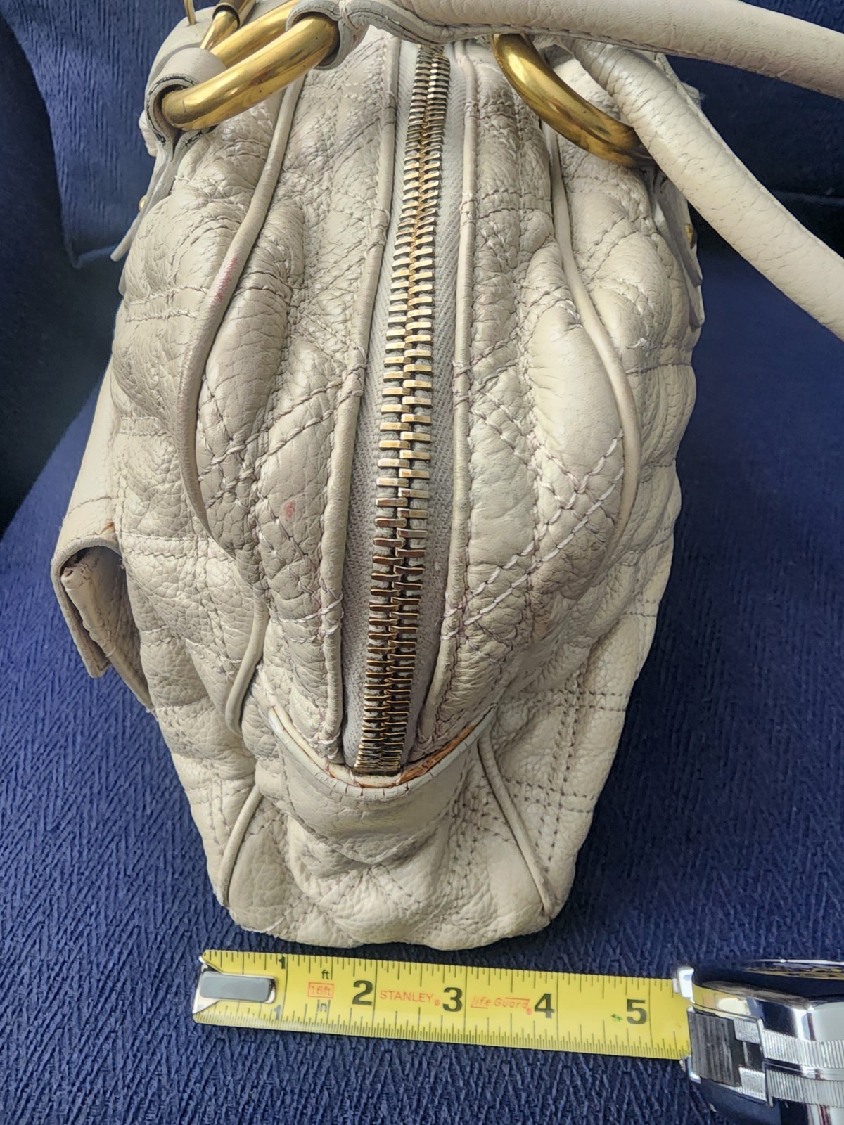 MARC JACOBS Quilted Pebbled Leather Suede Lining HANDBAG-PURSE- Free wallet