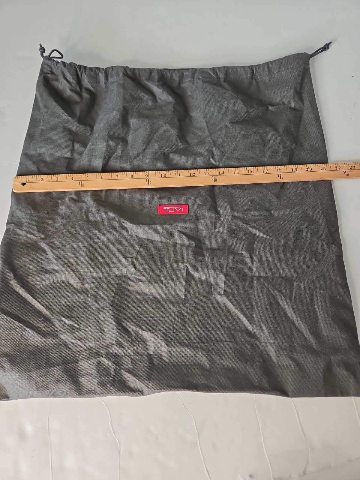 Tumi 22.5 ” x 21” Dust Bag Cover with Drawstring Closure – GRAY