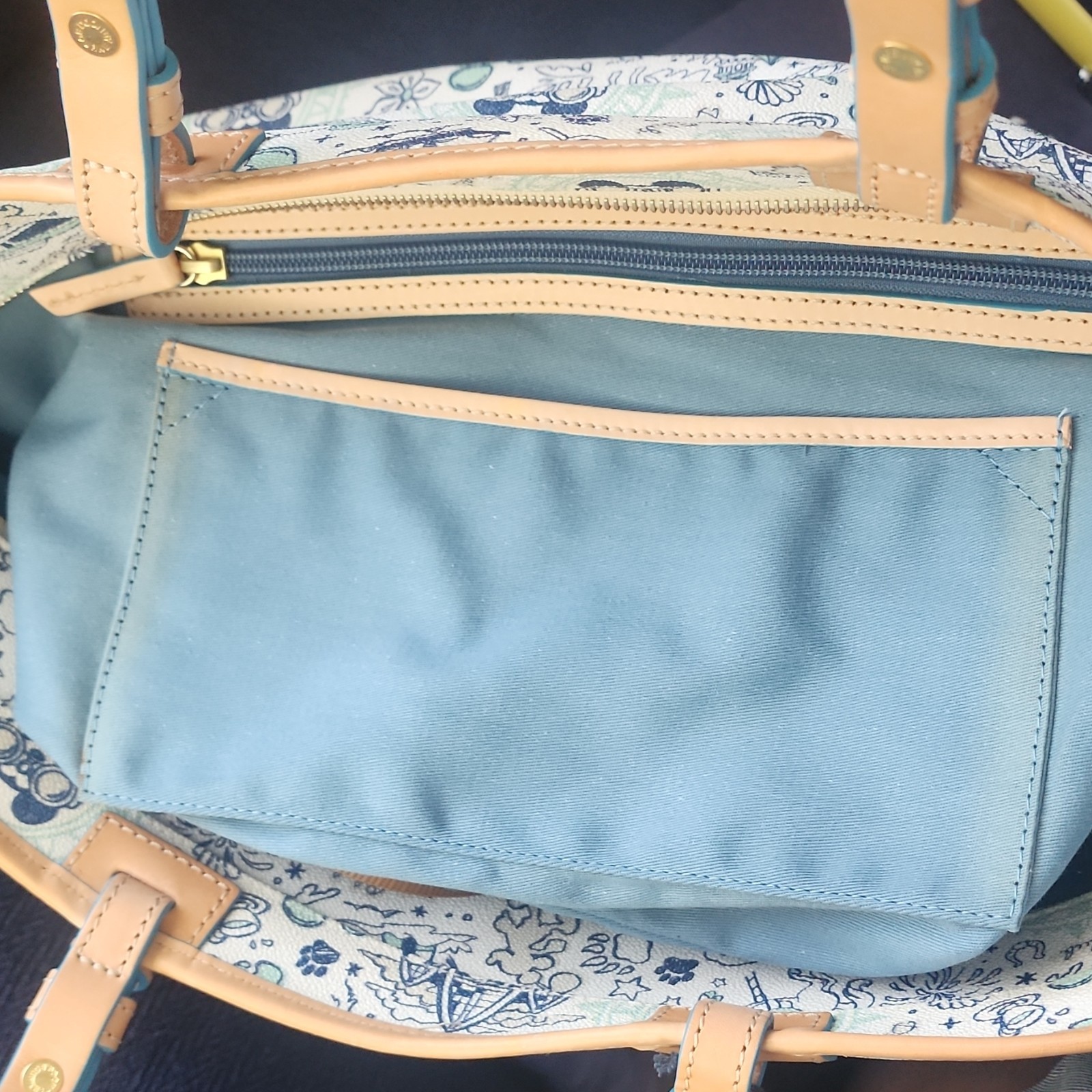 Dooney & Bourke Disney Vacation Club 25th Anniversary Large Multicolor Tote 2016