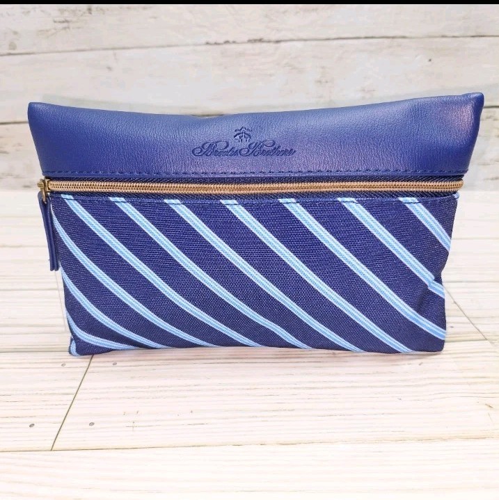 United Airlines Brooks Bros 1stClass Blue Zip Full Ammenity Travel Pouch/Kit NEW