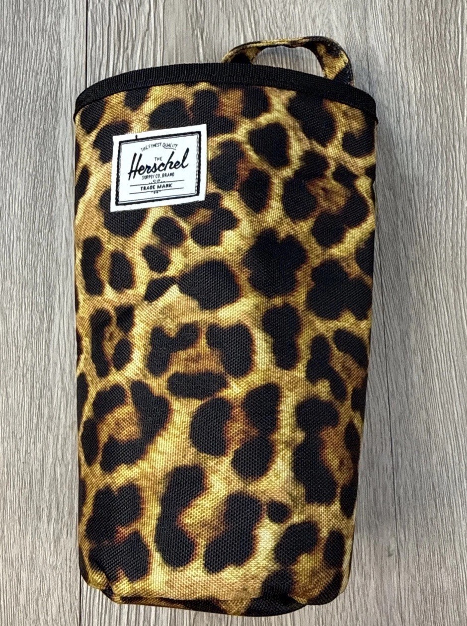 HERSCHEL SUPPLY CO. ALEXANDER ZIP SMALL LEOPARD BLACK Insulated Tote 14.5L NWOT