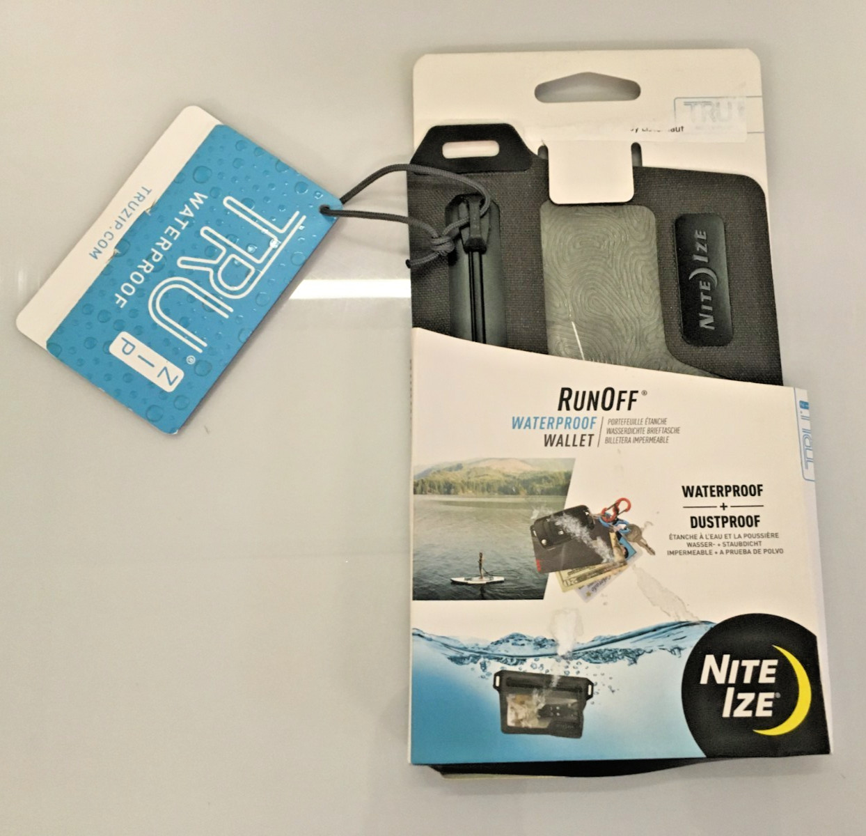 NEW RunOff Waterproof – wallet – Tru 3.7″ x 5″