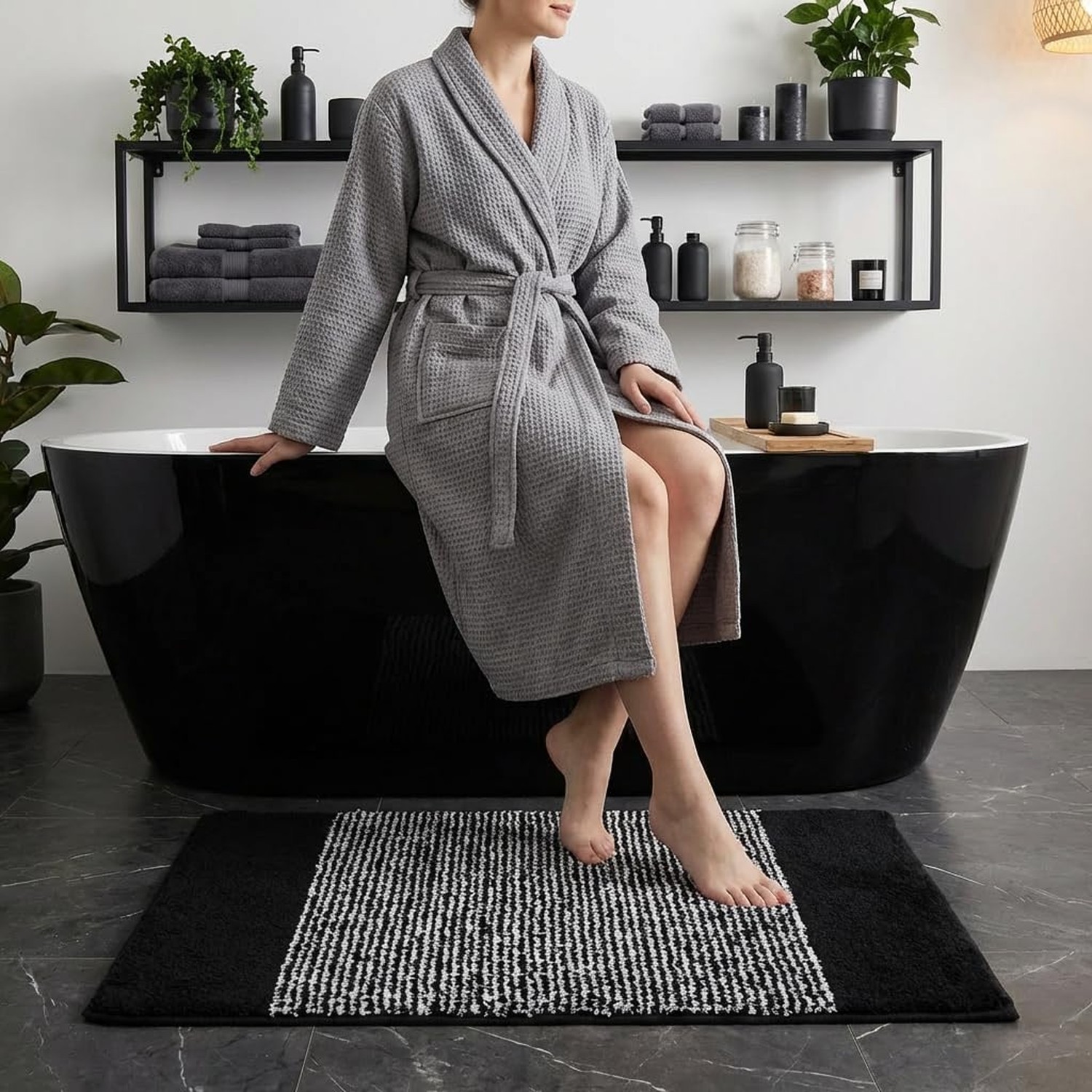 Bathroom Mat 32×20, Soft Absorbent Striped Bath Mats, Machine Washable Microf…