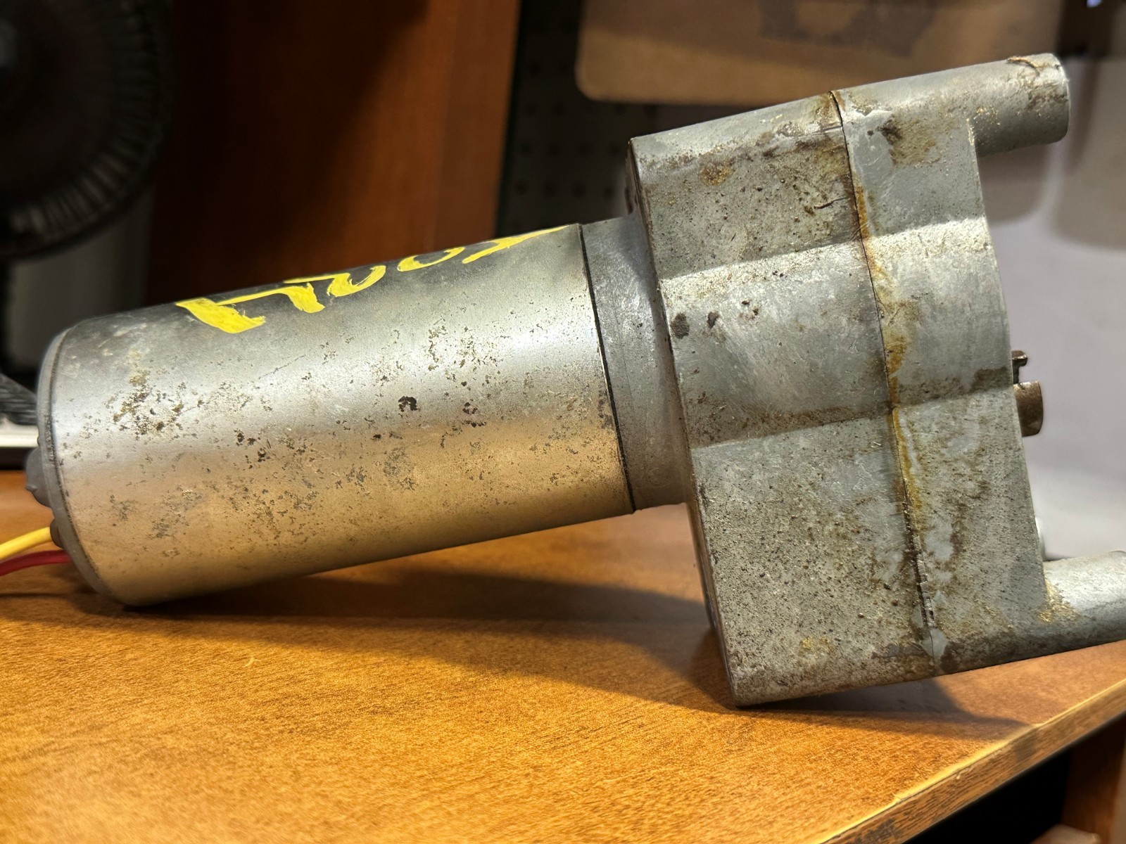 Used Atwood Landing Gear Electric Motor,12VDC – 5221020M025MM (BR)