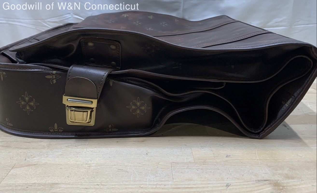 American Tourister Brown Leather Luggage Bag