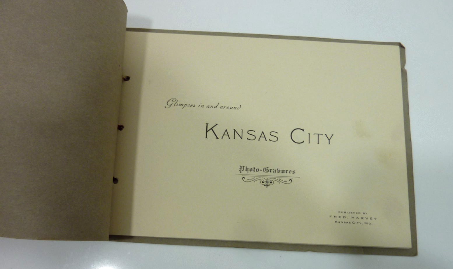 Glimpses in and around Kansas City Missouri Published by Fred Harvey